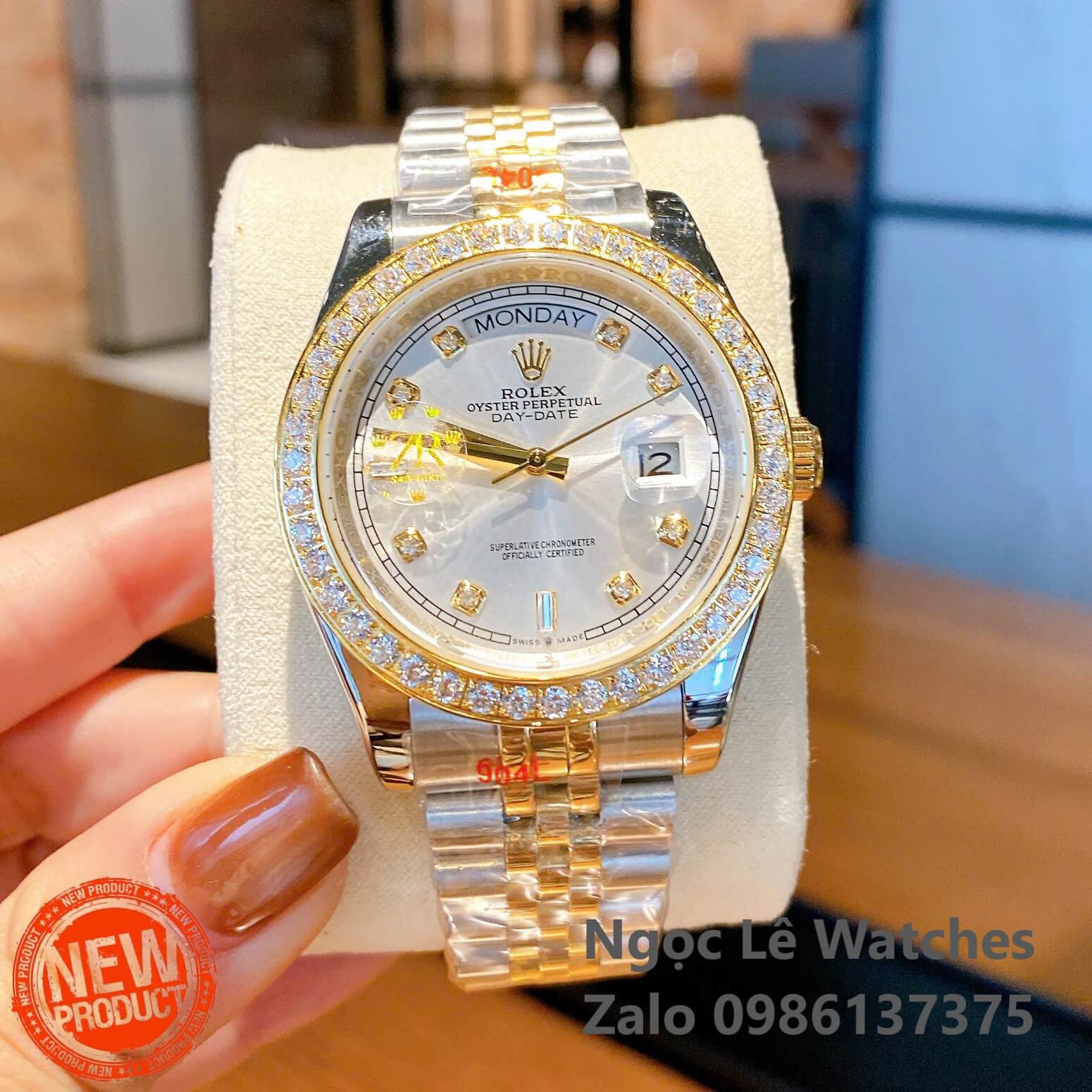 Đồng Hồ Nam Rolex Day-Date Tự Động Dây Kim Loại Demi Vàng Mặt Trắng Size 41mm Viền Đính Đá