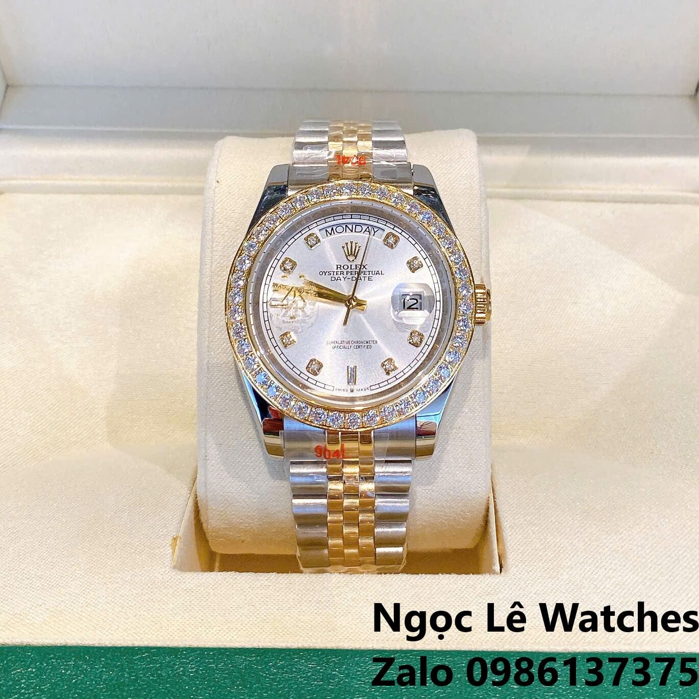 Đồng Hồ Nam Rolex Day-Date Tự Động Dây Kim Loại Demi Vàng Mặt Trắng Size 41mm Viền Đính Đá