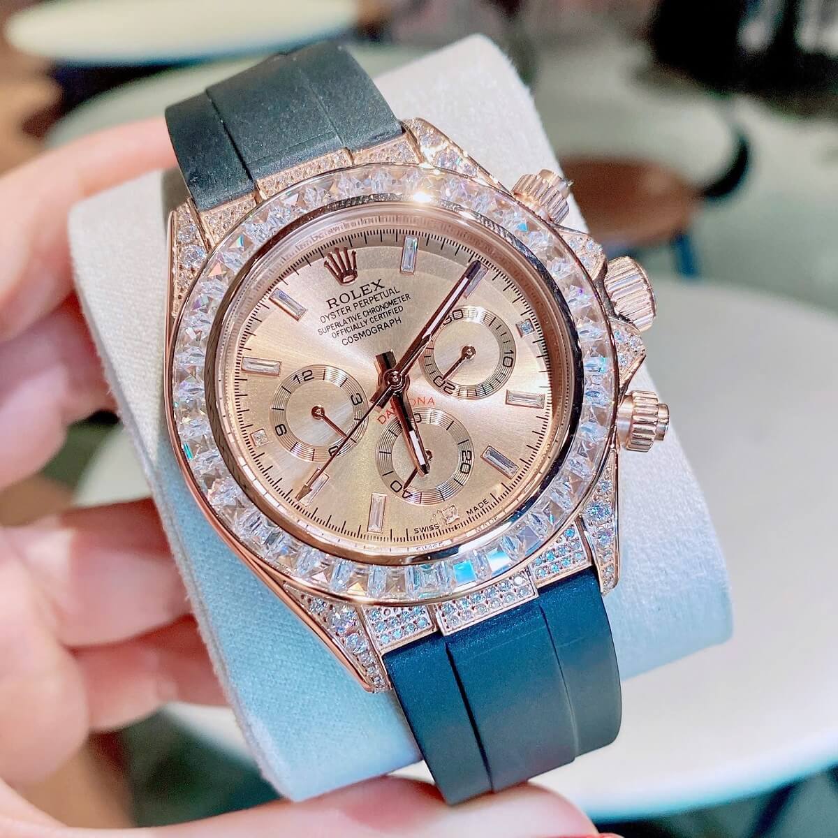 Đồng Hồ Nam Rolex Daytona Rainbow Dây Cao Su Vỏ Rose Gold Size 40mm