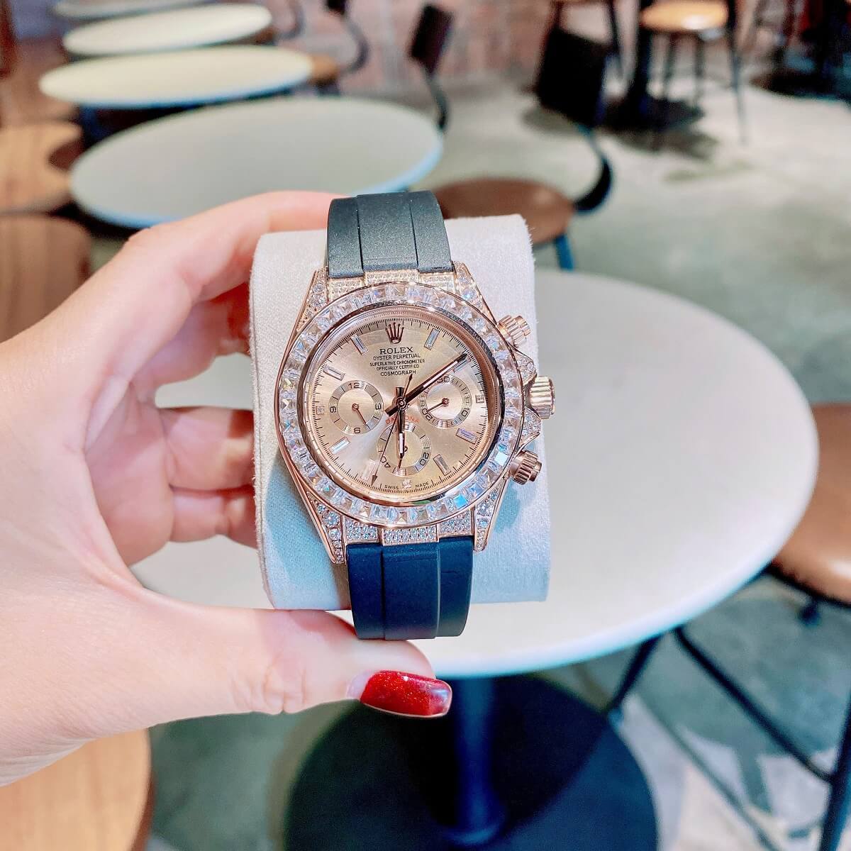 Đồng Hồ Nam Rolex Daytona Rainbow Dây Cao Su Vỏ Rose Gold Size 40mm