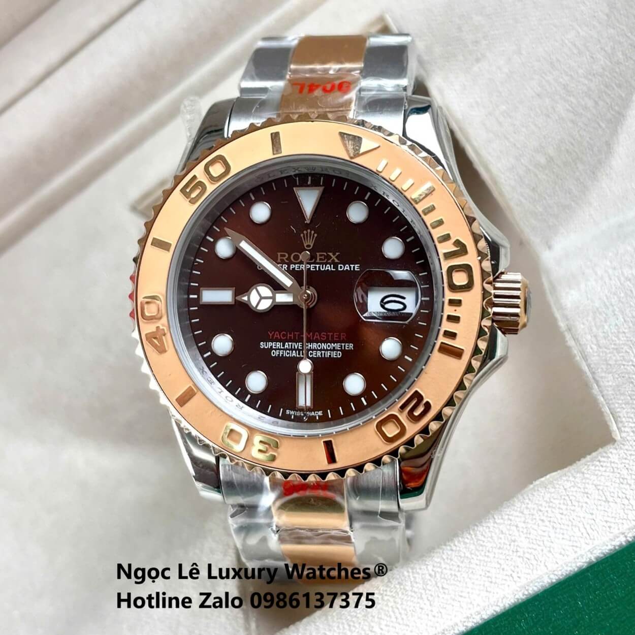 Đồng Hồ Nam Rolex Yacht Master Automatic Dây Kim Loại Demi Rose Mặt Nâu Size 40mm