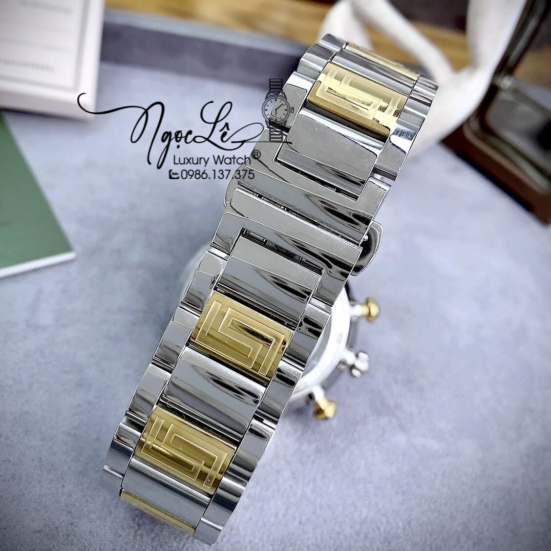 Đồng Hồ Nam Versace Reve Chrono Luminous Dây Kim Loại Demi Mặt Trắng Size 46mm