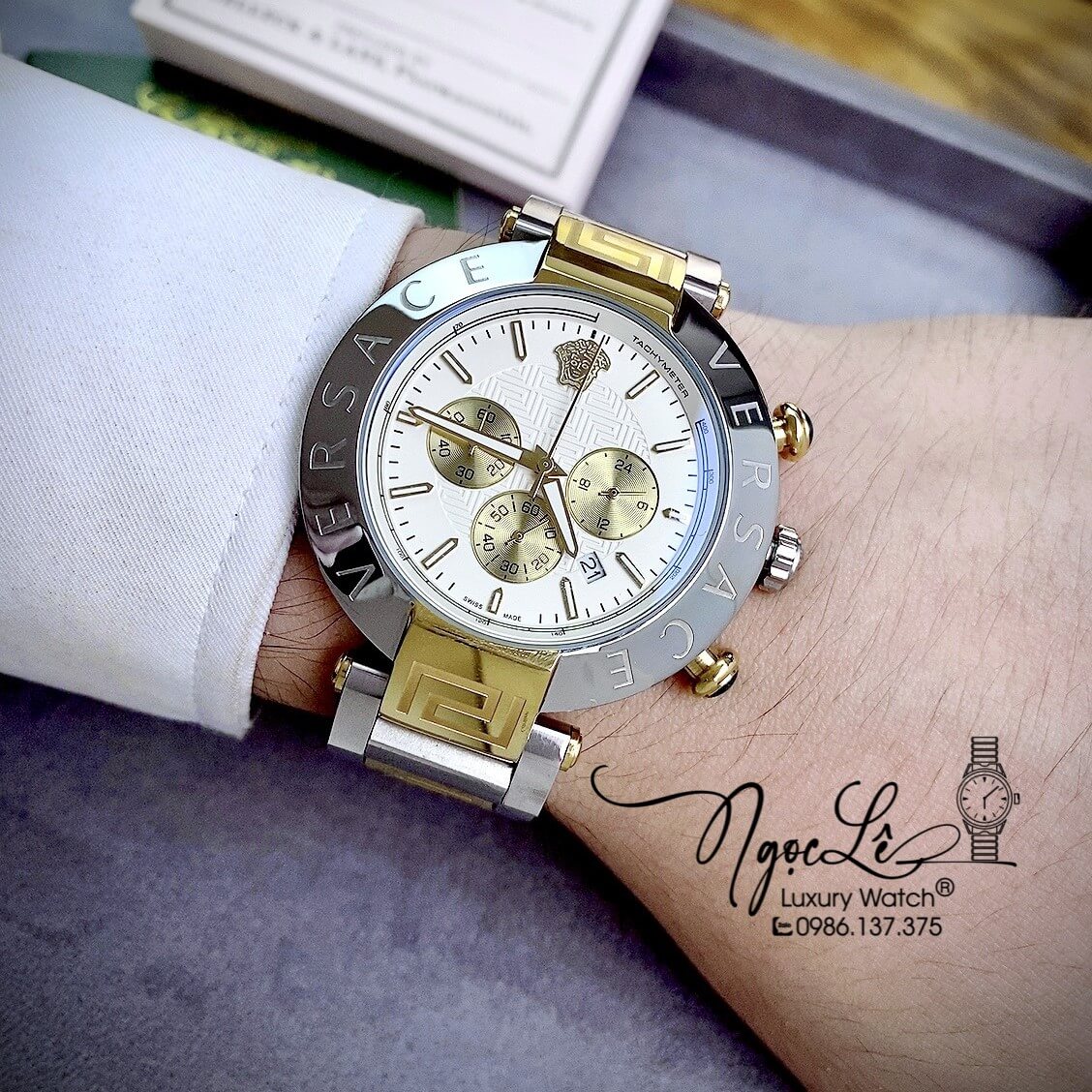 Đồng Hồ Nam Versace Reve Chrono Luminous Dây Kim Loại Demi Mặt Trắng Size 46mm