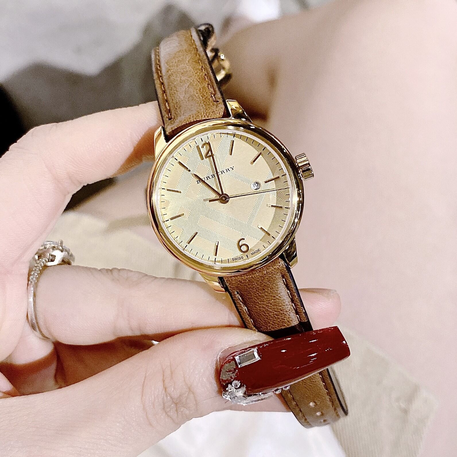 Đồng Hồ Nữ Burberry BU10101 Máy Thụy Sĩ Size 32mm - Dây Da Nâu Vỏ Vàng
