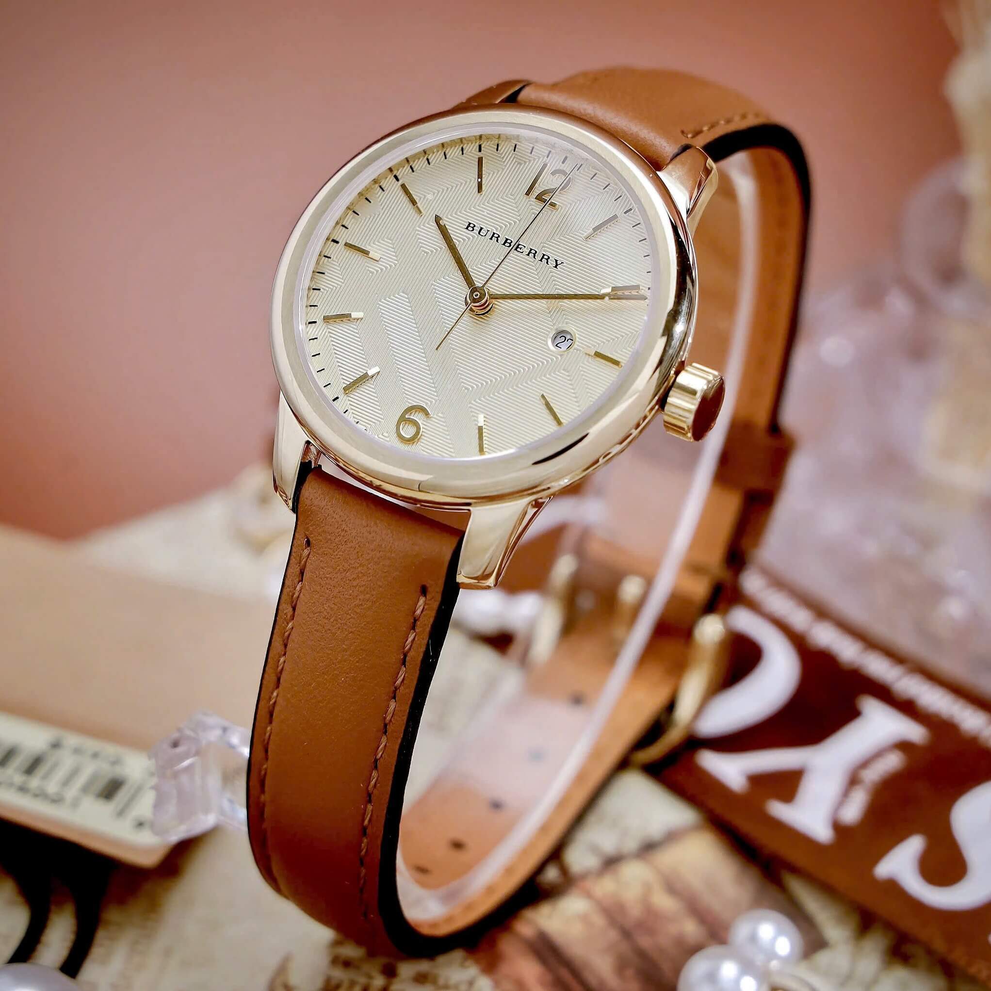 Đồng Hồ Nữ Burberry BU10101 Máy Thụy Sĩ Size 32mm - Dây Da Nâu Vỏ Vàng