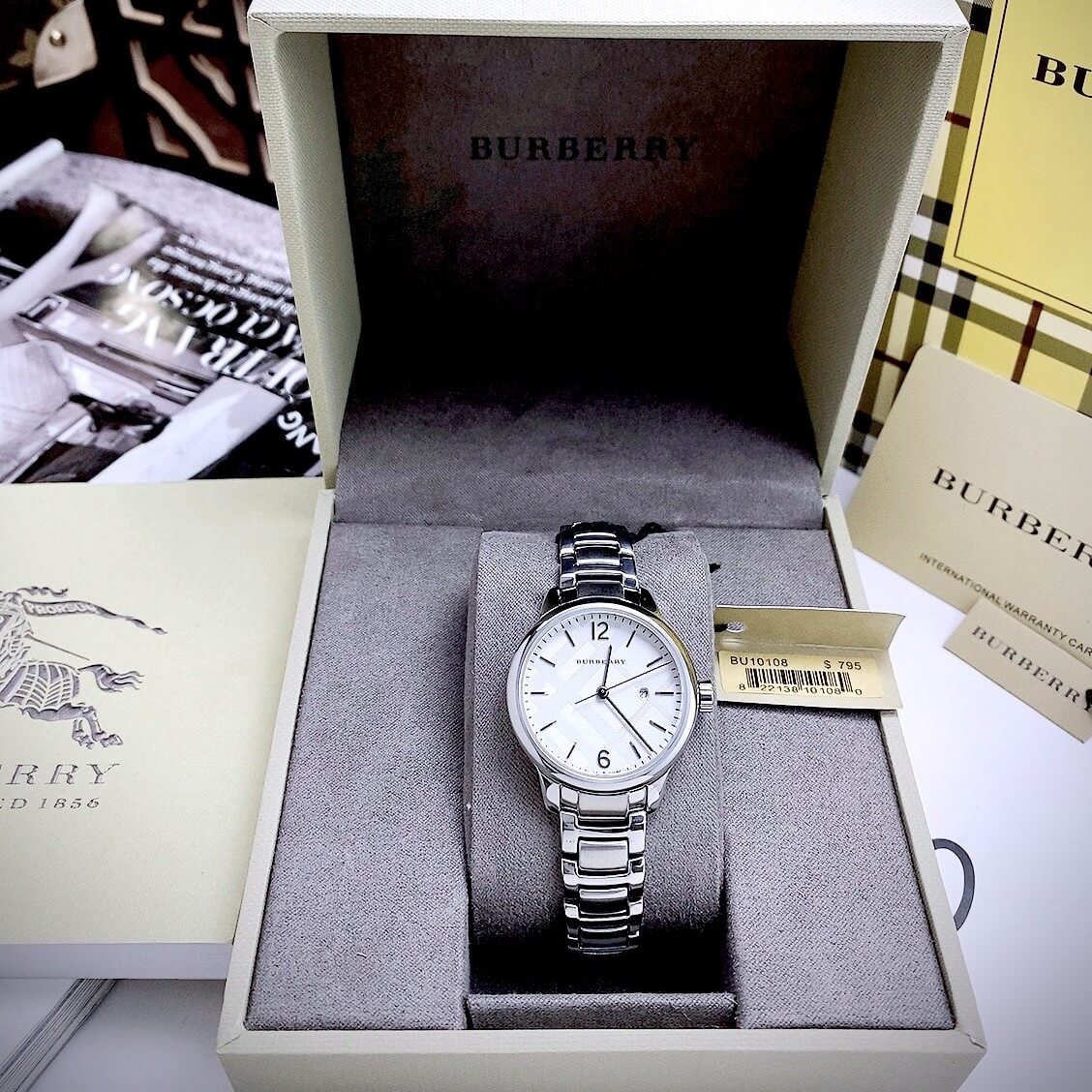 Đồng Hồ Nữ Burberry BU10108 Máy Thụy Sĩ Size 32mm - Dây Silver Mặt Trắng