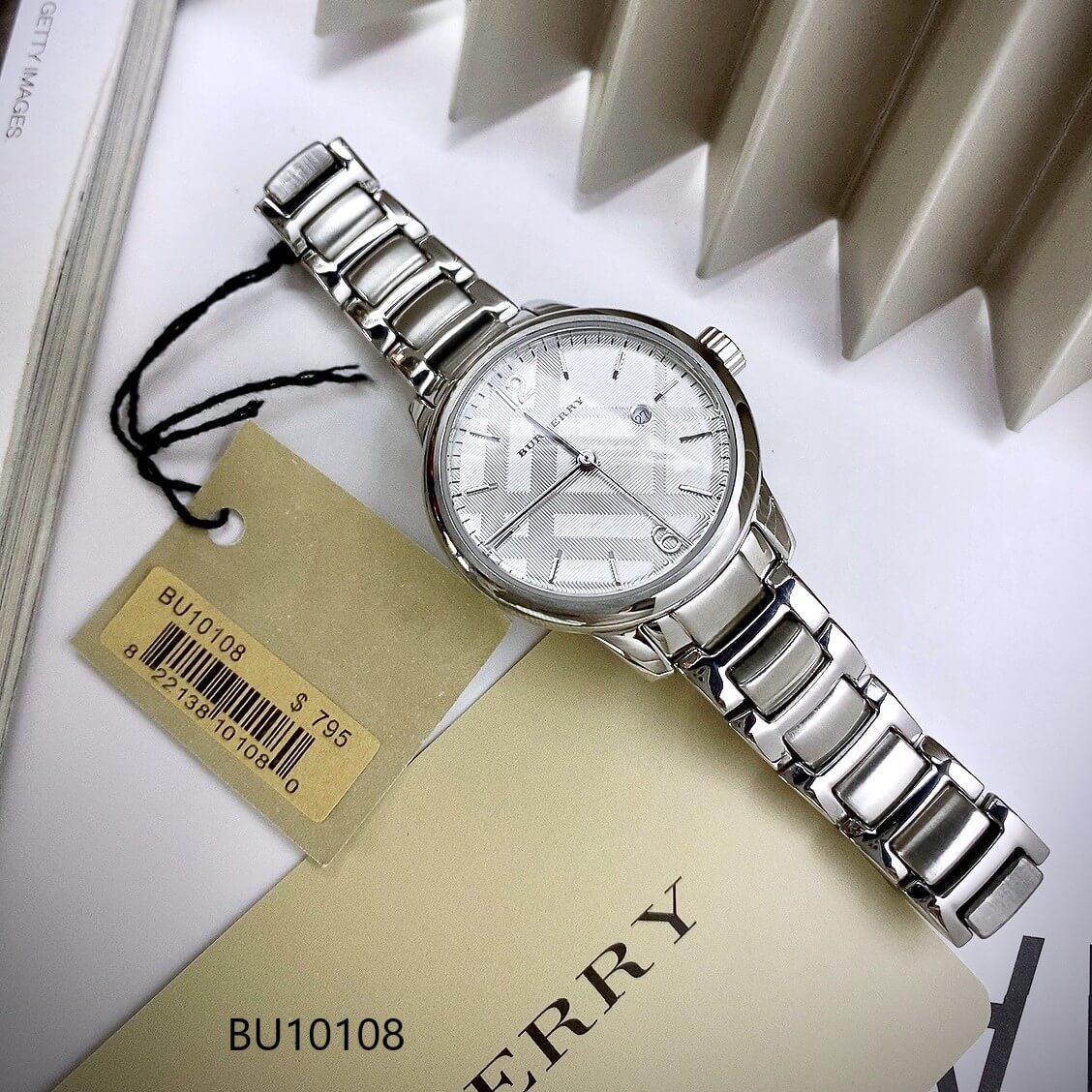 Đồng Hồ Nữ Burberry BU10108 Máy Thụy Sĩ Size 32mm - Dây Silver Mặt Trắng