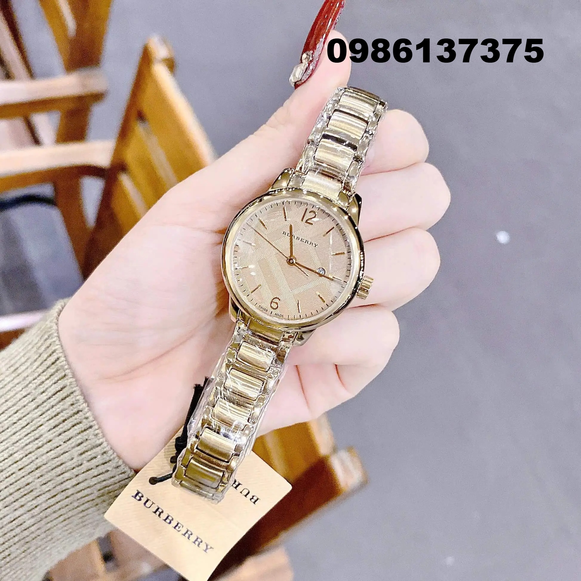 Đồng Hồ Nữ Burberry BU10109 Máy Thụy Sĩ Size 32mm - Dây Vàng Mặt Vàng