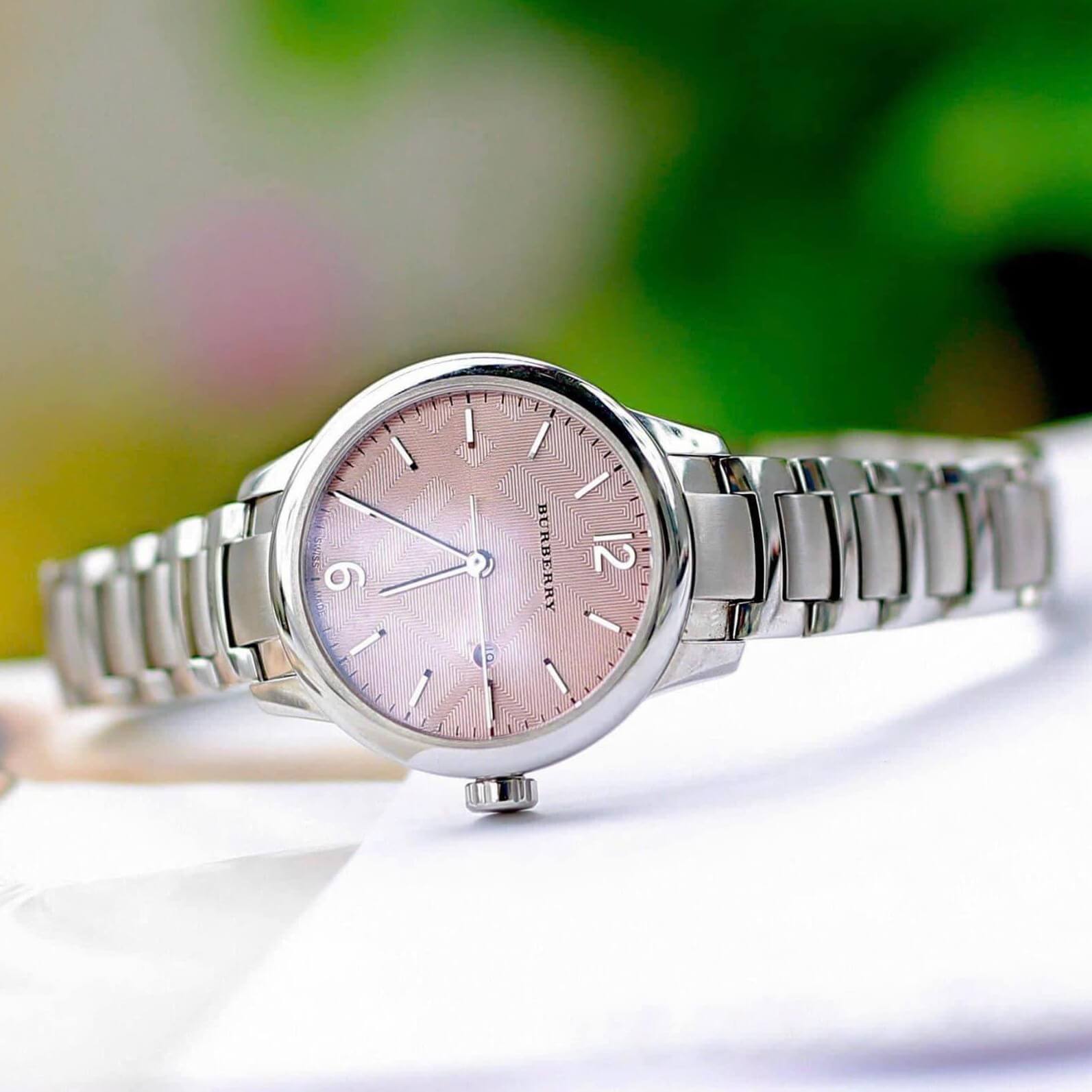 Đồng Hồ Nữ Burberry BU10111 Máy Thụy Sĩ Size 32mm - Dây Silver Mặt Hồng Cam Sữa Nhạt