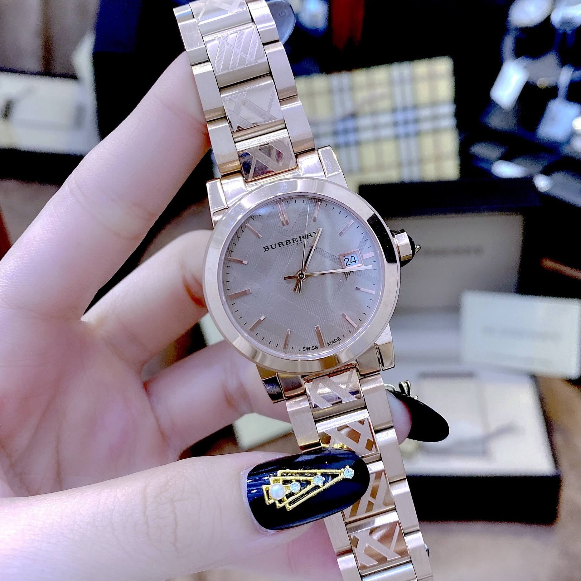 Đồng Hồ Nữ Burberry BU9146 Dây Kim Loại Vàng Hồng Máy Thụy Sĩ - Size 34mm (Rose Gold)