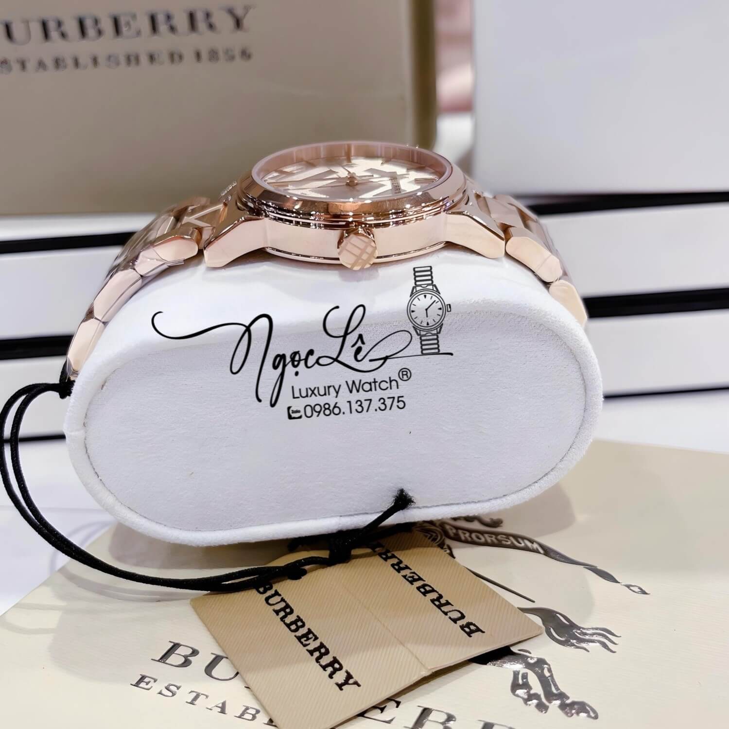 Đồng Hồ Nữ Burberry BU9146 The City Dây Kim Loại Rose Gold Size 34mm