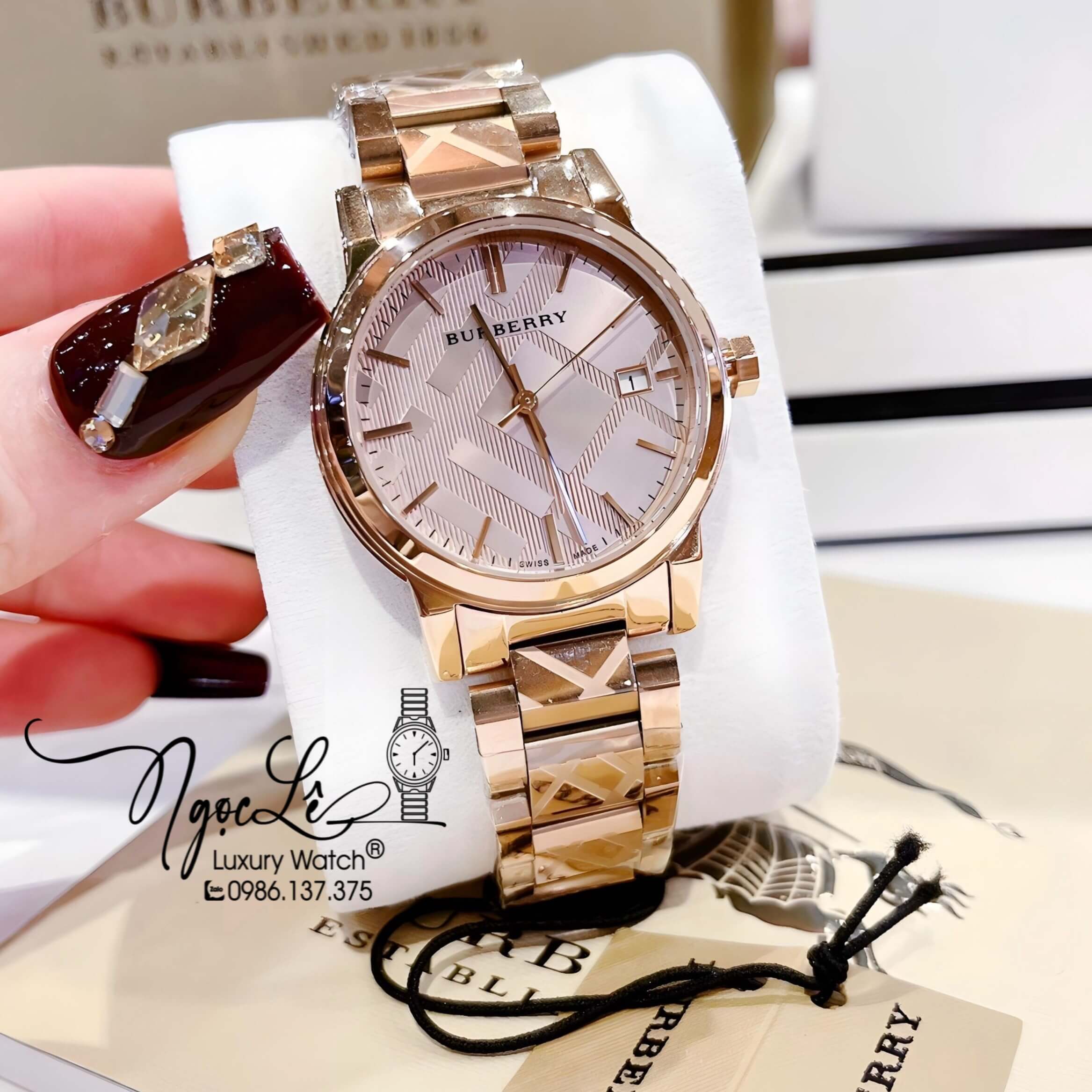 Đồng Hồ Nữ Burberry BU9146 The City Dây Kim Loại Rose Gold Size 34mm