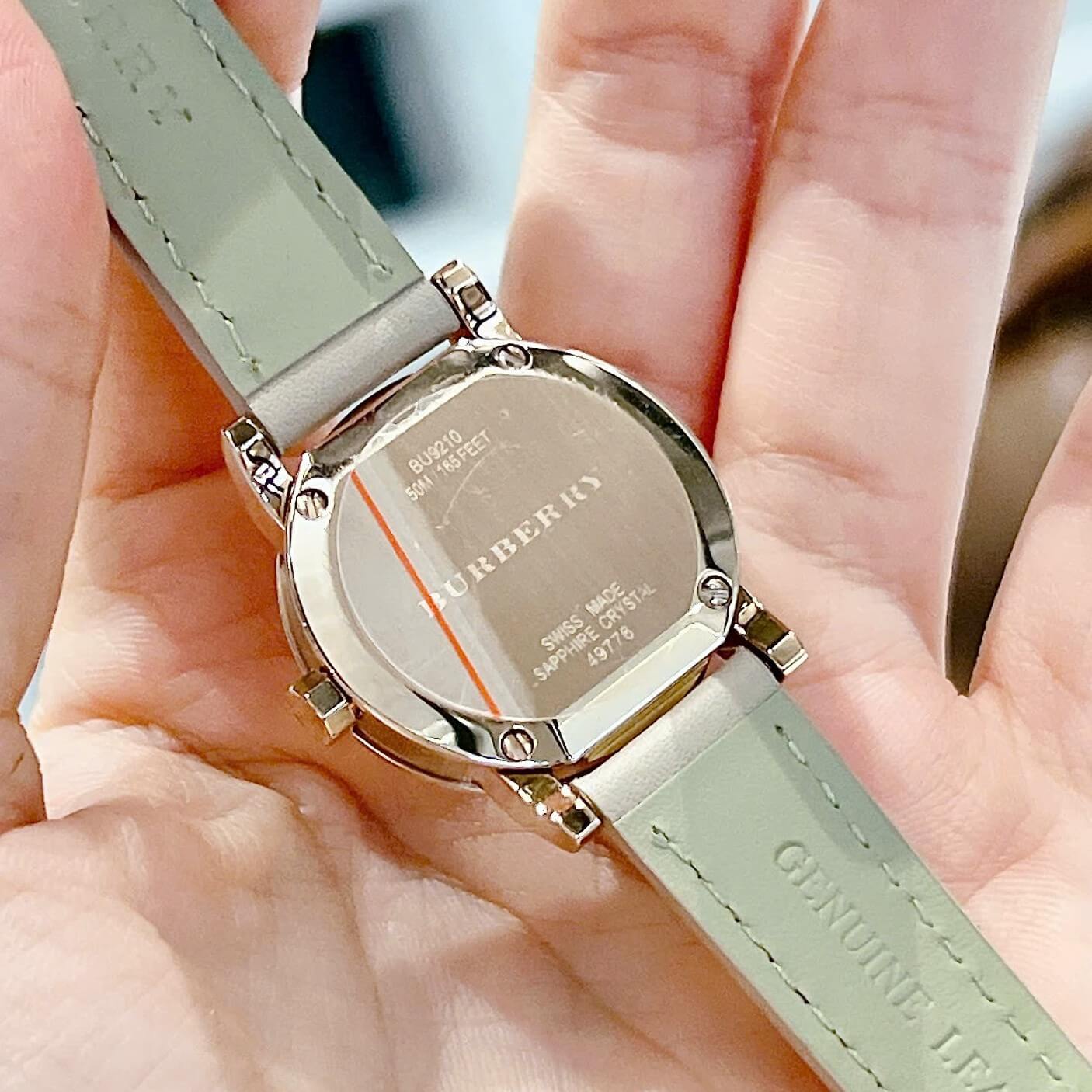 Đồng Hồ Nữ Burberry BU9210 Dây Da Màu Be Vỏ Rose Máy Thụy Sĩ Quartz Size 26mm