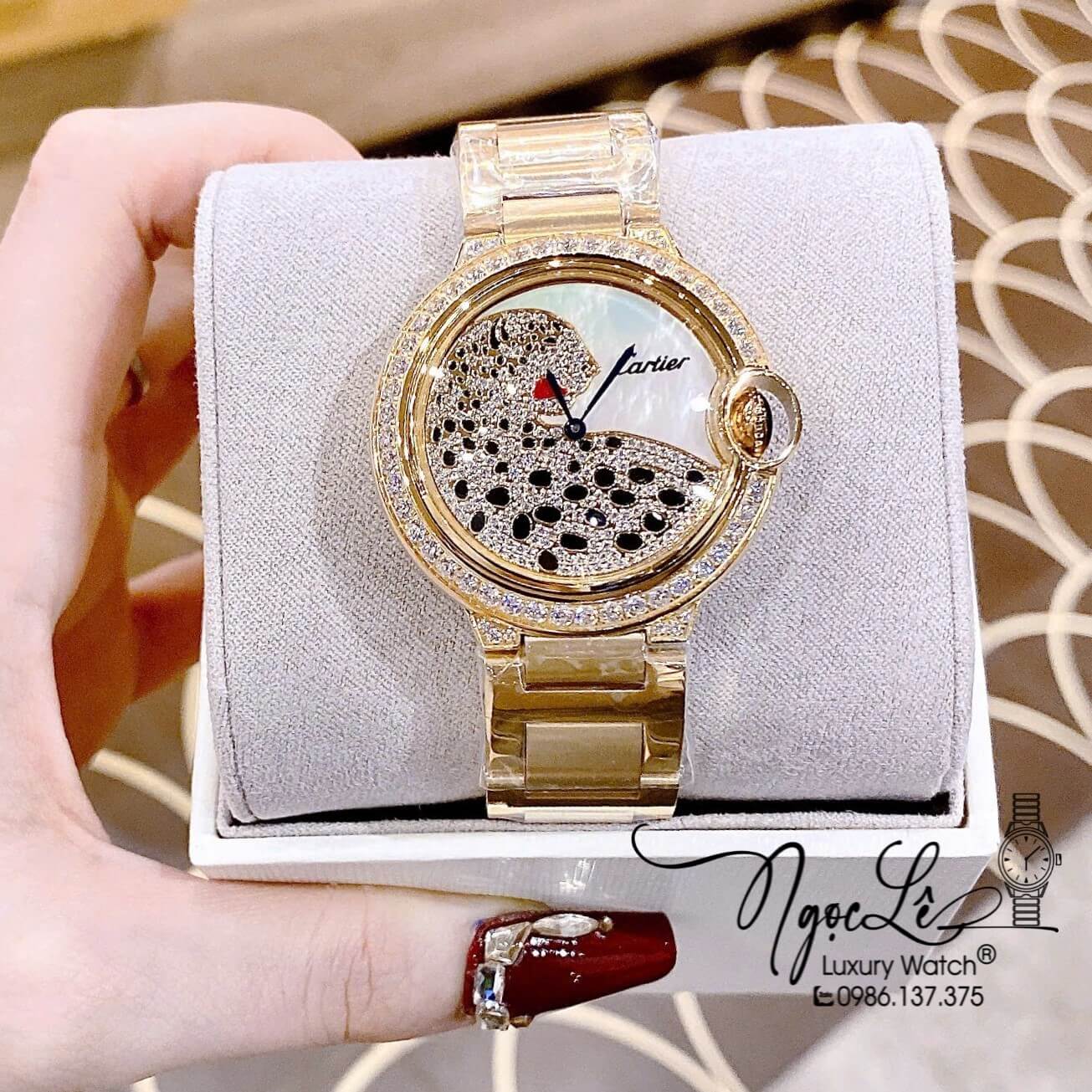 Đồng Hồ Nữ Cartier Ballon Bleu Dây Kim Loại Vàng Mặt Báo Đính Đá Size 36mm