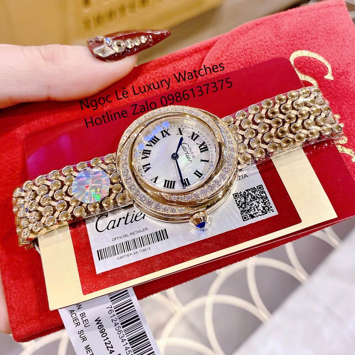 Đồng Hồ Nữ Cartier Trinity Vintage Dây Kim Loại Màu Vàng Gold Kim Xanh Đính Đá Siêu Cấp Size 35mm