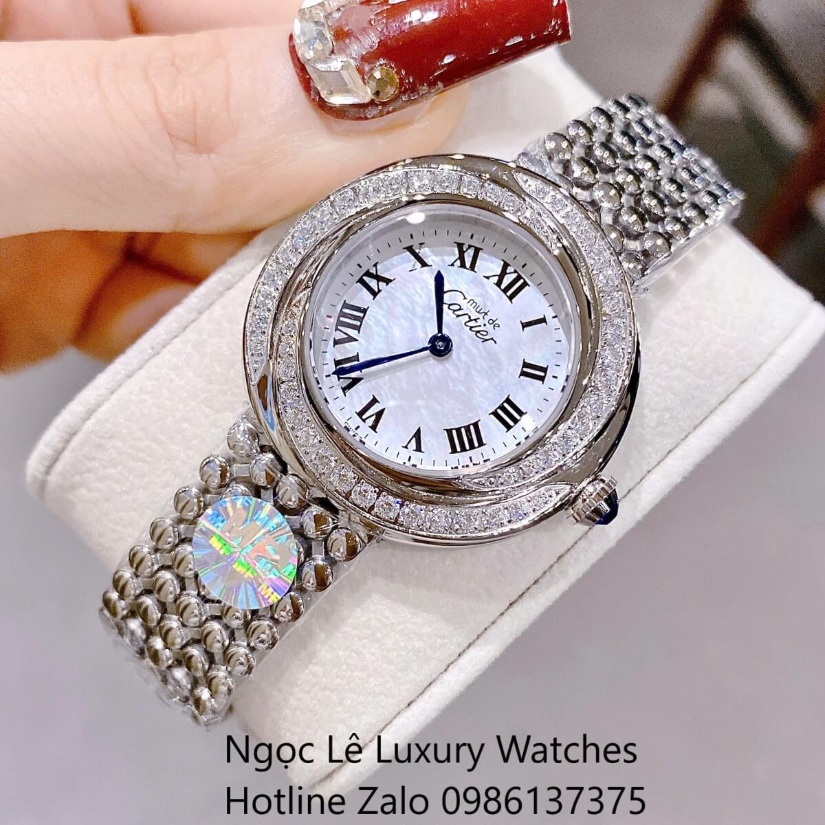 Đồng Hồ Nữ Cartier Trinity Vintage Dây Kim Loại Silver Kim Xanh Đính Đá Siêu Cấp Size 35mm