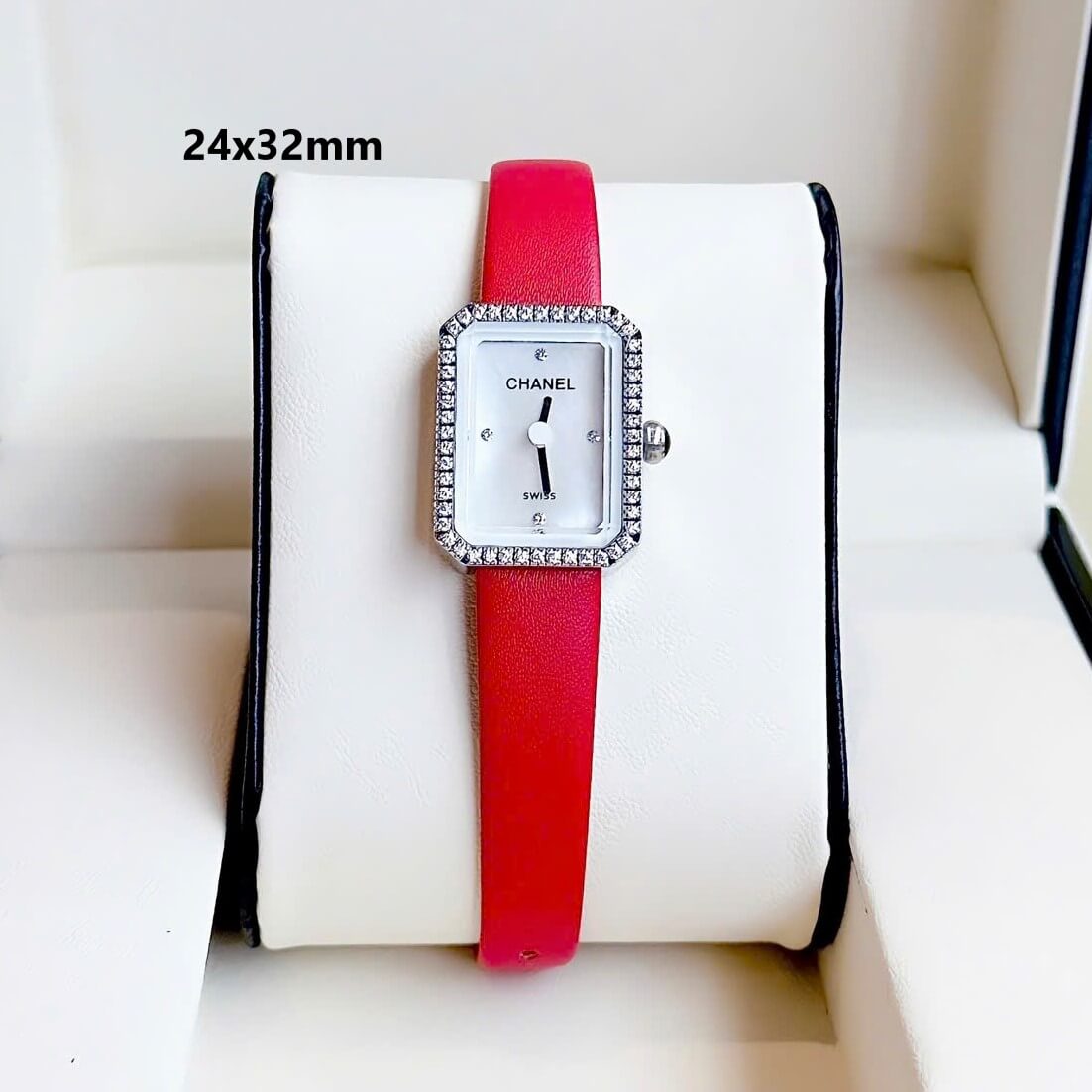 Đồng Hồ Nữ Chanel Dây Da Lụa Đỏ Mặt Vuông Màu Trắng Xà Cừ Size 24x32mm Viền Đá