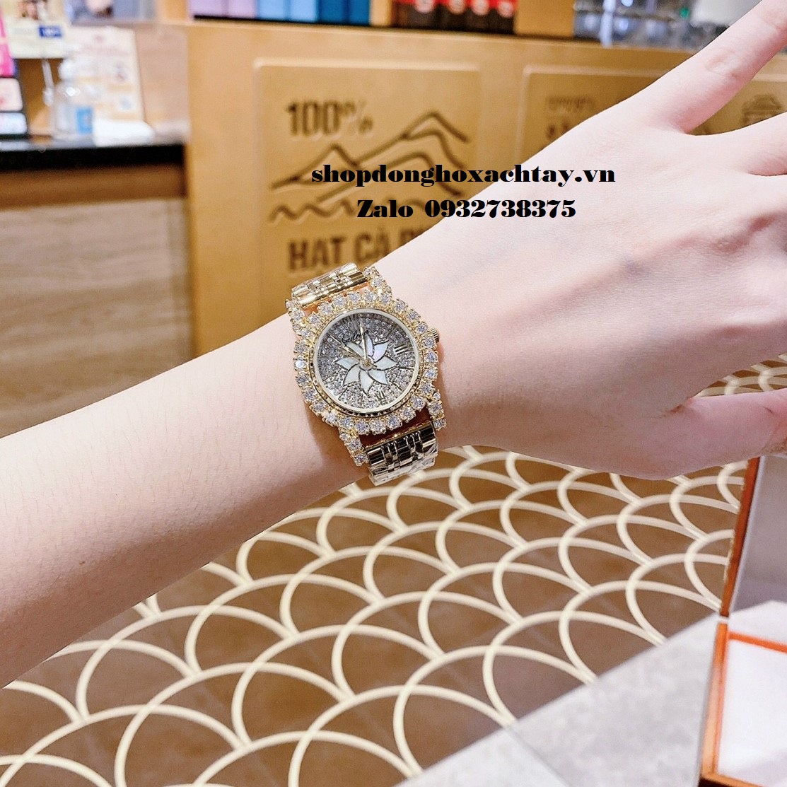 Đồng Hồ Nữ Gulena Vàng Đính Đá Chính Hãng 32mm