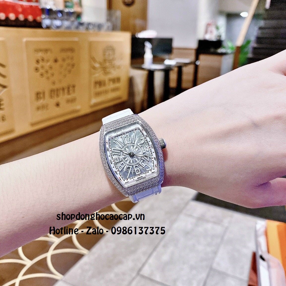 Đồng Hồ Nữ Franck Muller V32 Silicon Trắng Đính Đá