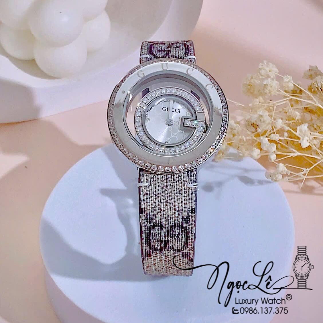 Đồng Hồ Nữ Gucci Dây Da Họa Tiết Logo GC Cao Cấp Size 38mm Quartz Đính Đá Mặt Trắng