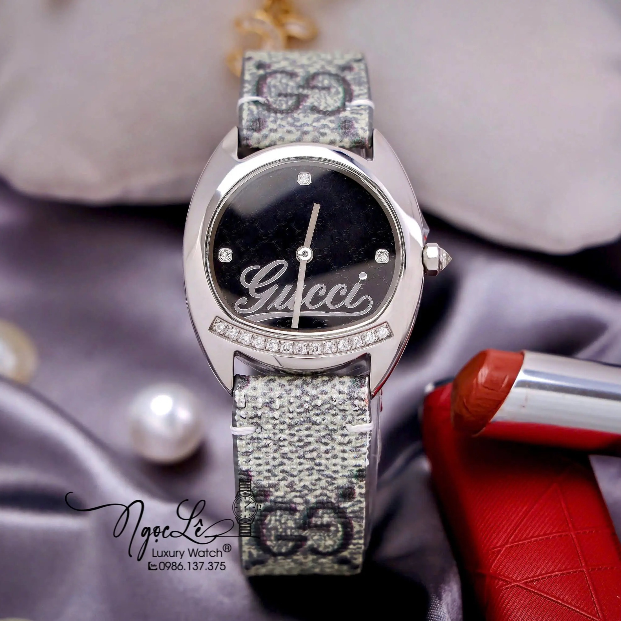 Đồng Hồ Nữ Gucci Dây Da Họa Tiết Logo GC Mặt Oval Đen Cao Cấp Size 34mm Quartz