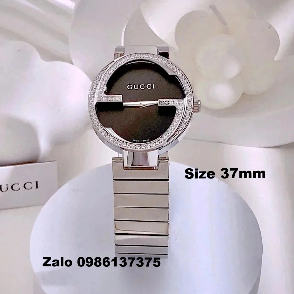 Đồng Hồ Nữ Gucci Dây Kim Loại Silver Mặt Đen Dáng Lắc Tay Đính Đá Size 37mm