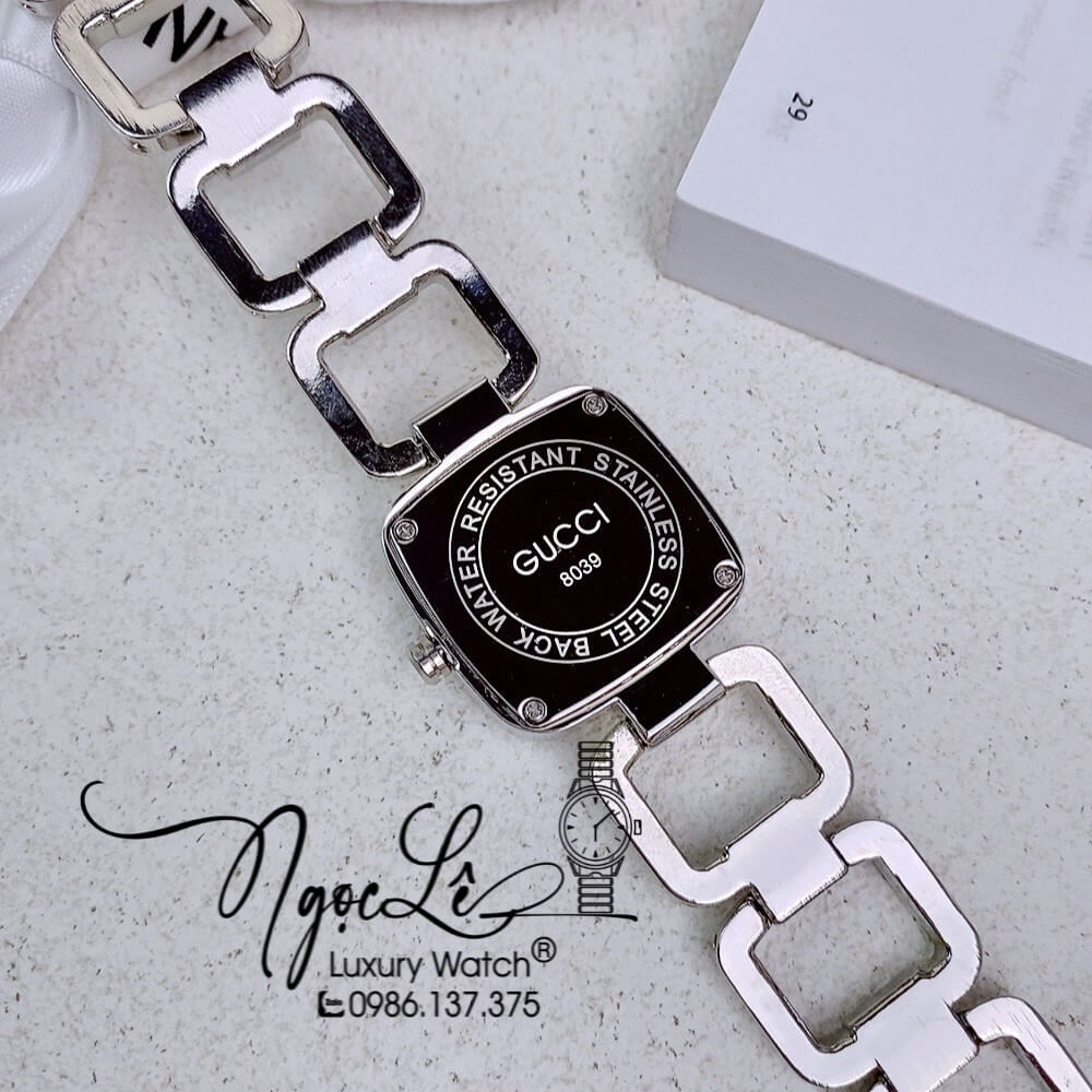 Đồng Hồ Nữ Gucci G-Gucci Dây Kim Loại Dáng Lắc Tay Silver Mặt Trắng Size 32mm