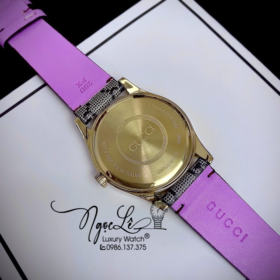 Đồng Hồ Nữ Gucci G-Timeless Strawberry Dây Da Họa Tiết Trái Dâu Size 38mm