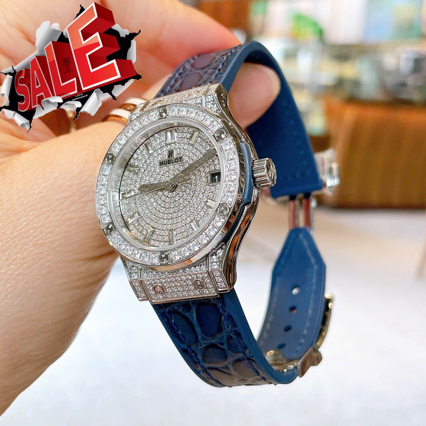 Đồng Hồ Nữ Hublot Classic Fusion Dây Cao Su Xanh Navy Đính Đá Size 30mm Máy Pin Miyota Nhật - Vỏ Silver