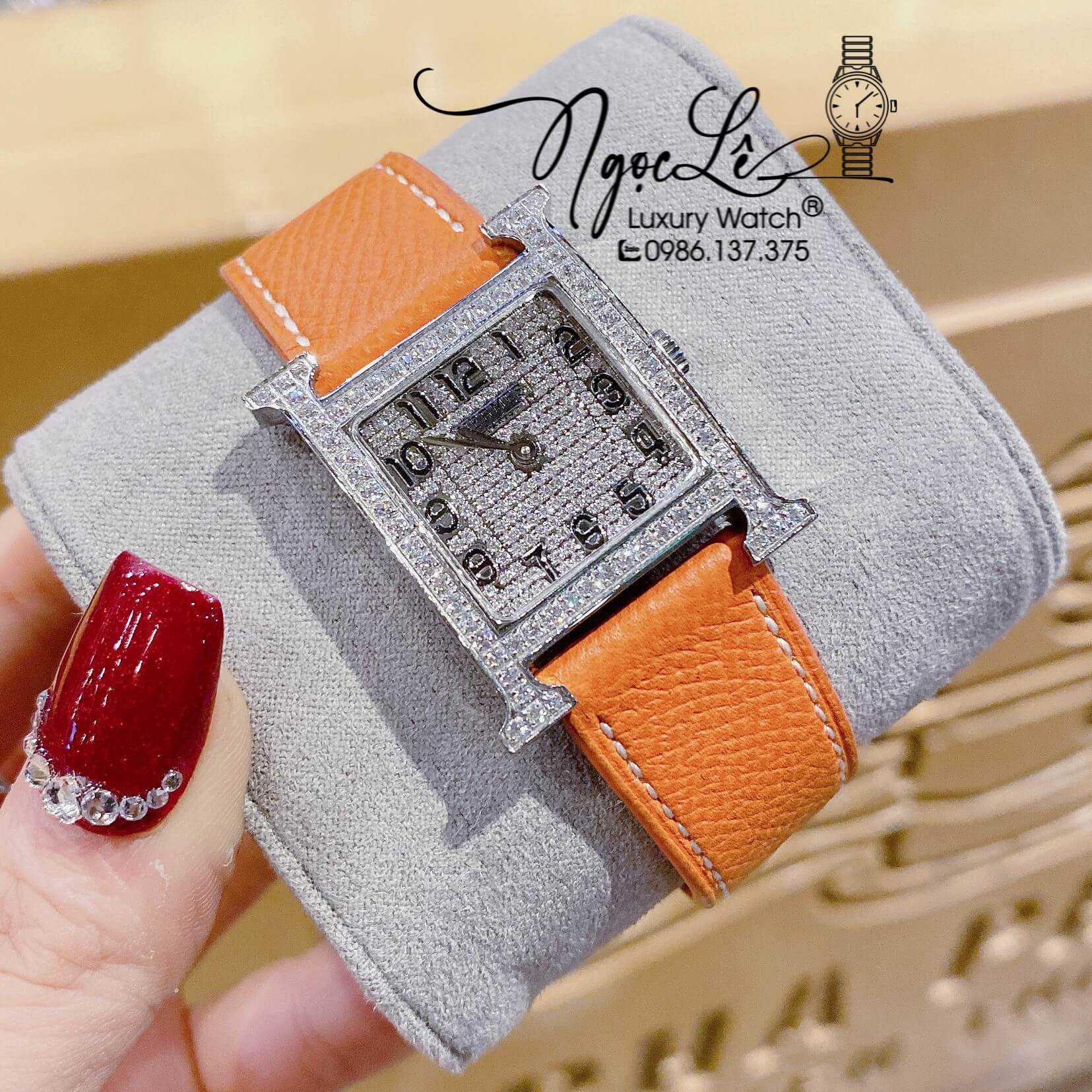 Đồng Hồ Nữ Hermes H Dây Da Màu Cam Mặt Vuông Đính Đá Size 26x26mm