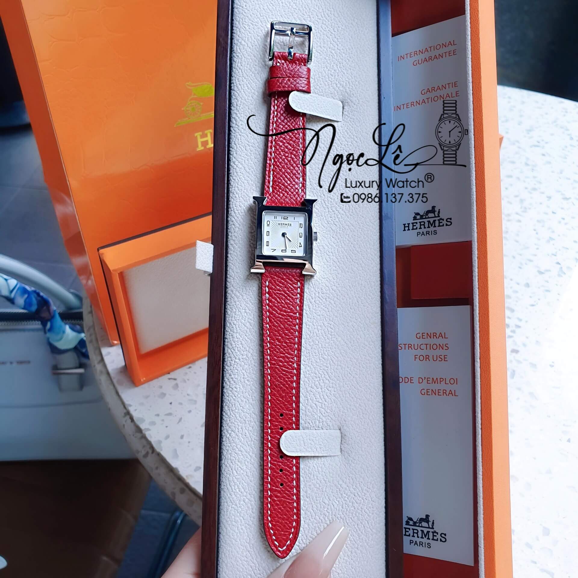 Đồng Hồ Nữ Hermes H Hour Dây Da Màu Đỏ Vỏ Bạc Silver Size 21x21mm