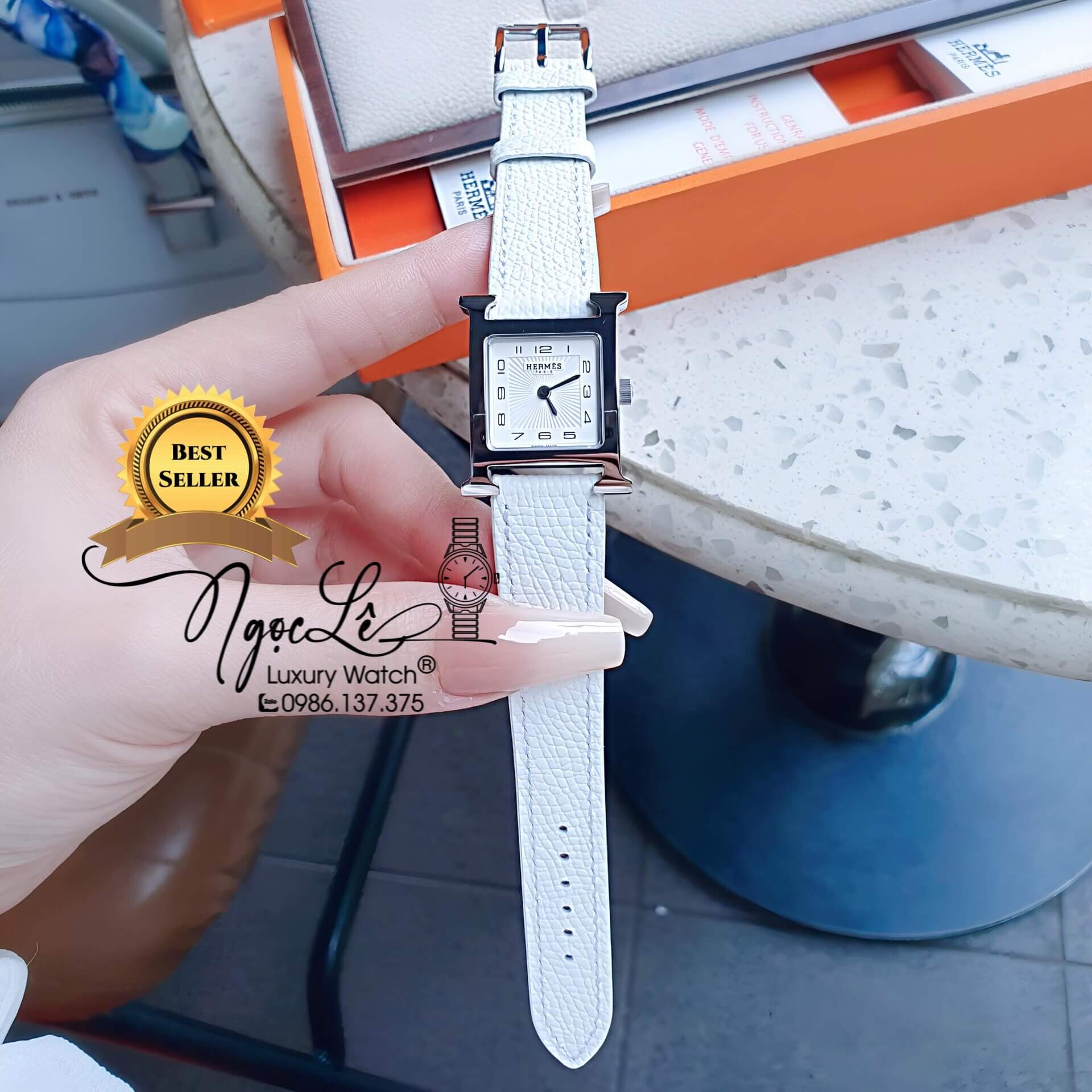Đồng Hồ Nữ Hermes H Hour Dây Da Màu Trắng Vỏ Bạc Silver Size 21x21mm