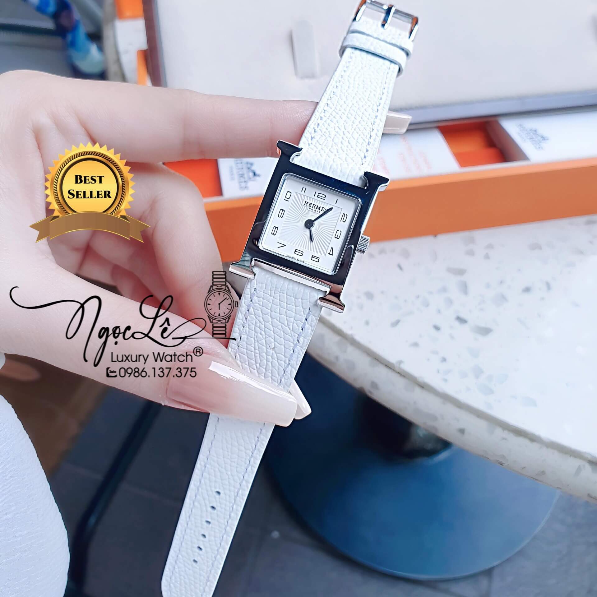 Đồng Hồ Nữ Hermes H Hour Dây Da Màu Trắng Vỏ Bạc Silver Size 21x21mm