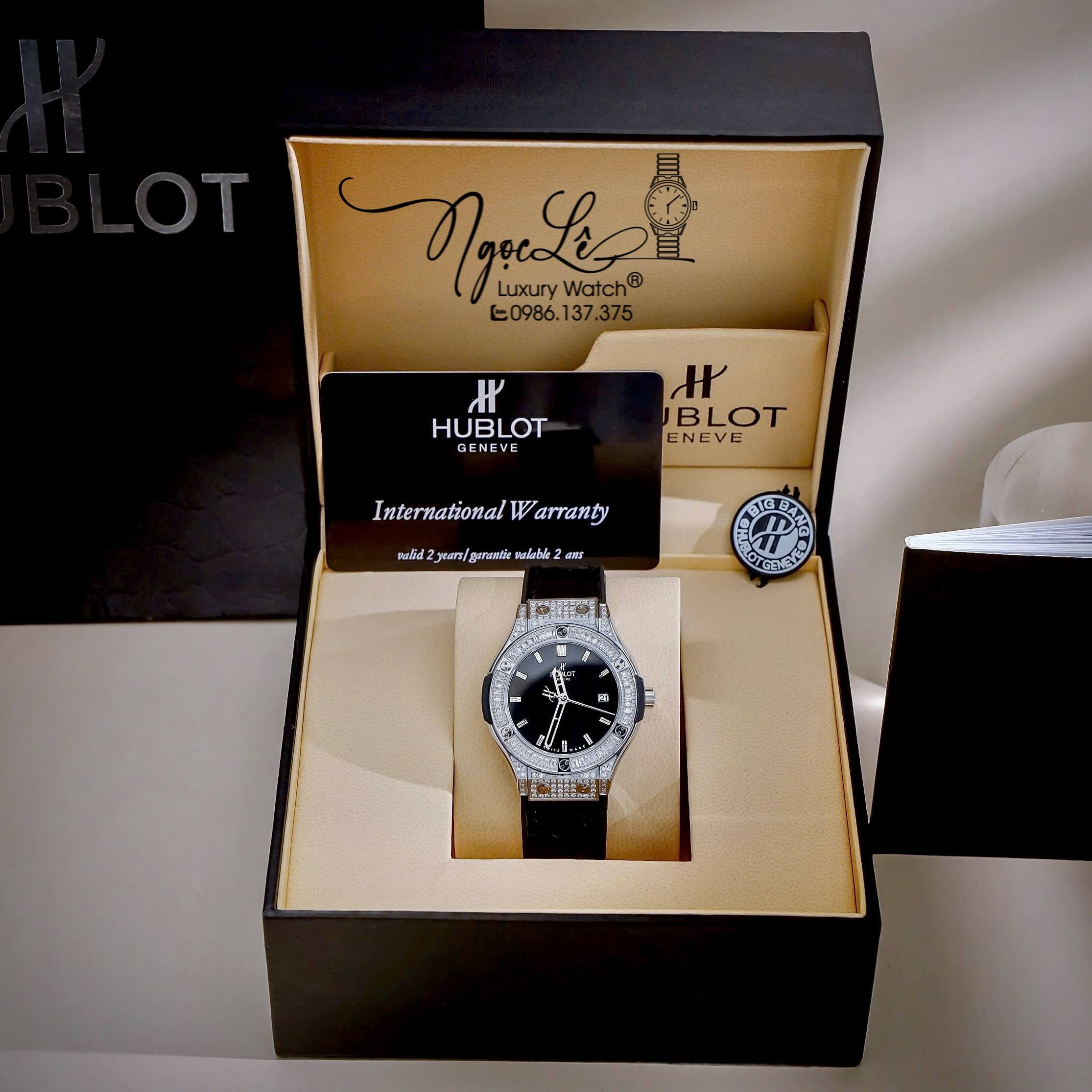 Đồng Hồ Nữ Hublot Classic Fusion Cao Su Bọc Da Màu Đen Đính Đá Vỏ Silver Size 34mm - Máy Quartz