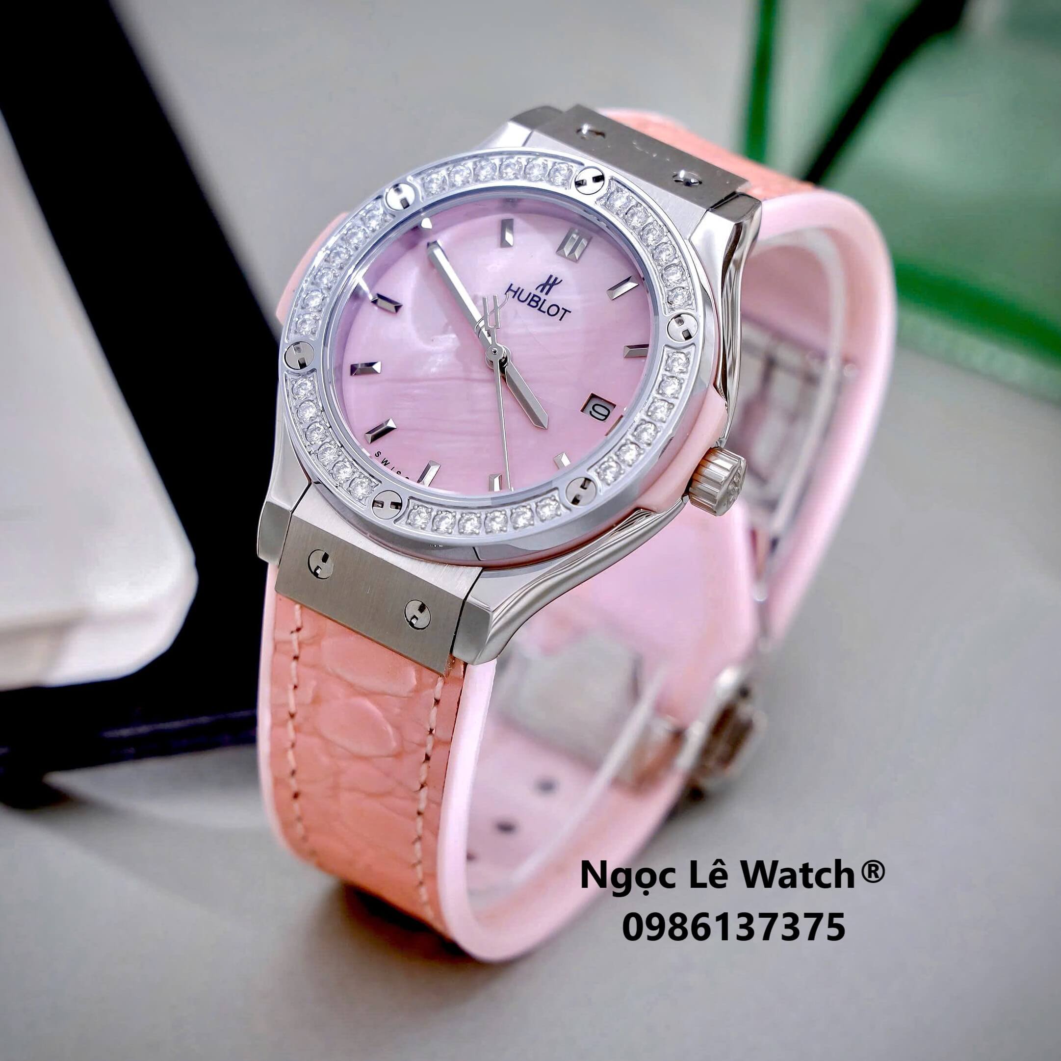 Đồng Hồ Nữ Hublot Classic Fusion Màu Hồng Đính Đá Silver Size 34mm - Máy Quartz