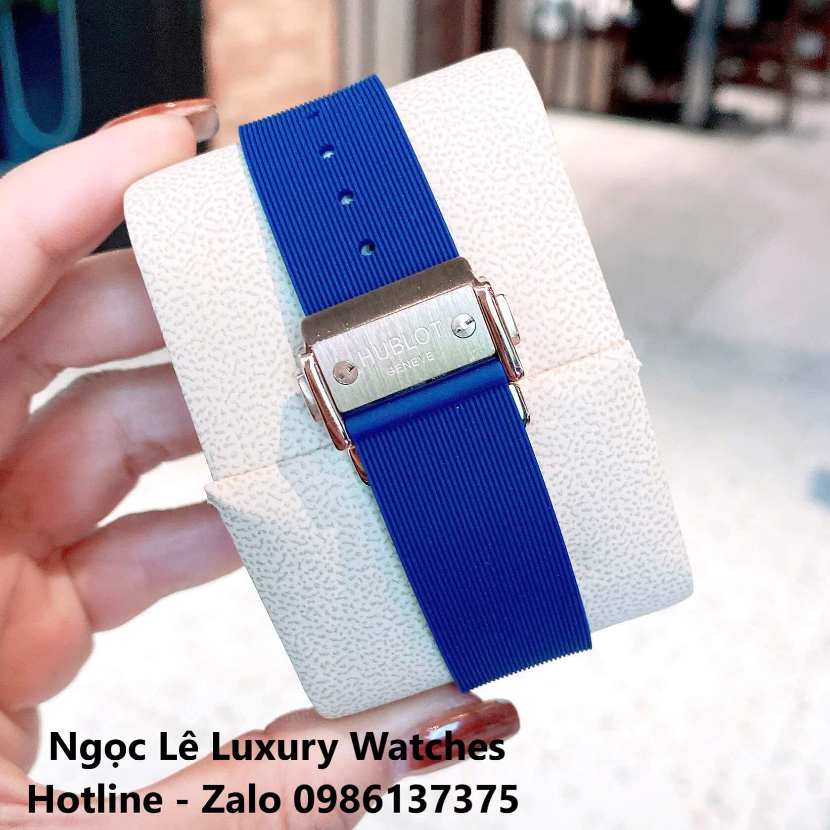 Đồng Hồ Nữ Hublot Classic Fusion Dây Cao Su Màu Xanh Vỏ Rose Viền Đá Size 34mm - Máy Quartz