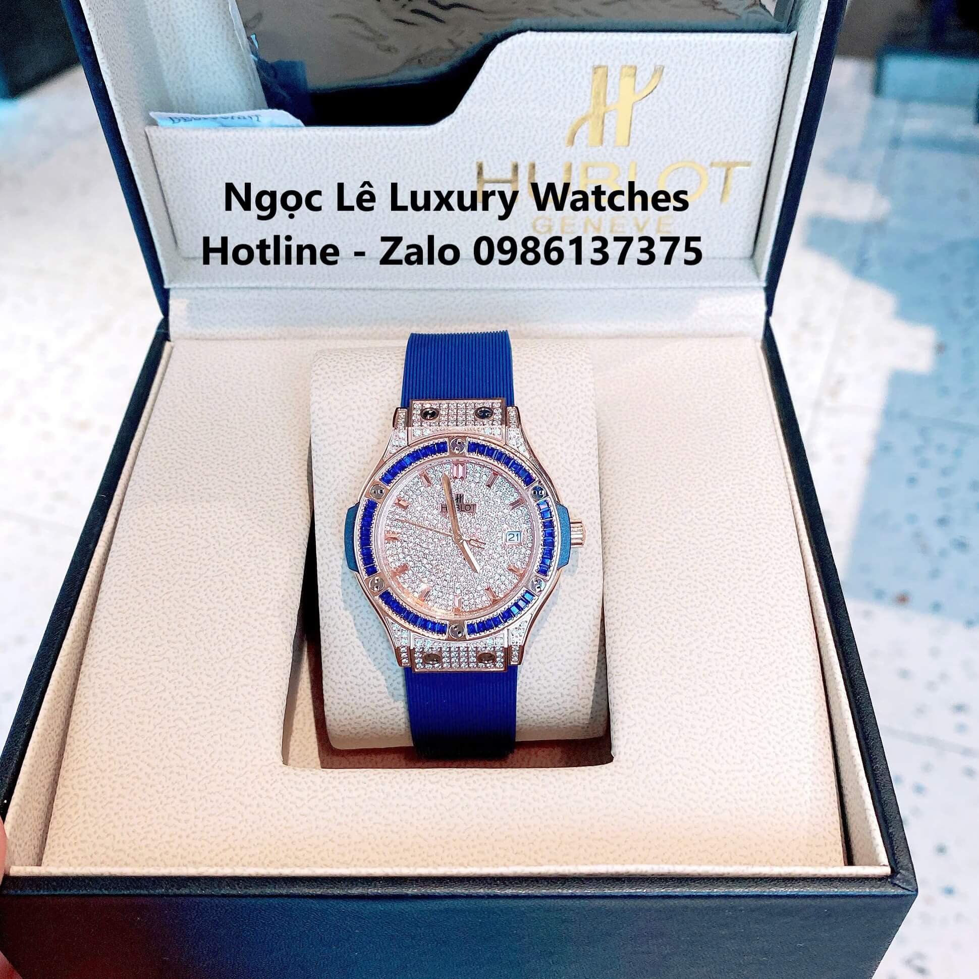 Đồng Hồ Nữ Hublot Classic Fusion Dây Cao Su Màu Xanh Vỏ Rose Viền Đá Size 34mm - Máy Quartz