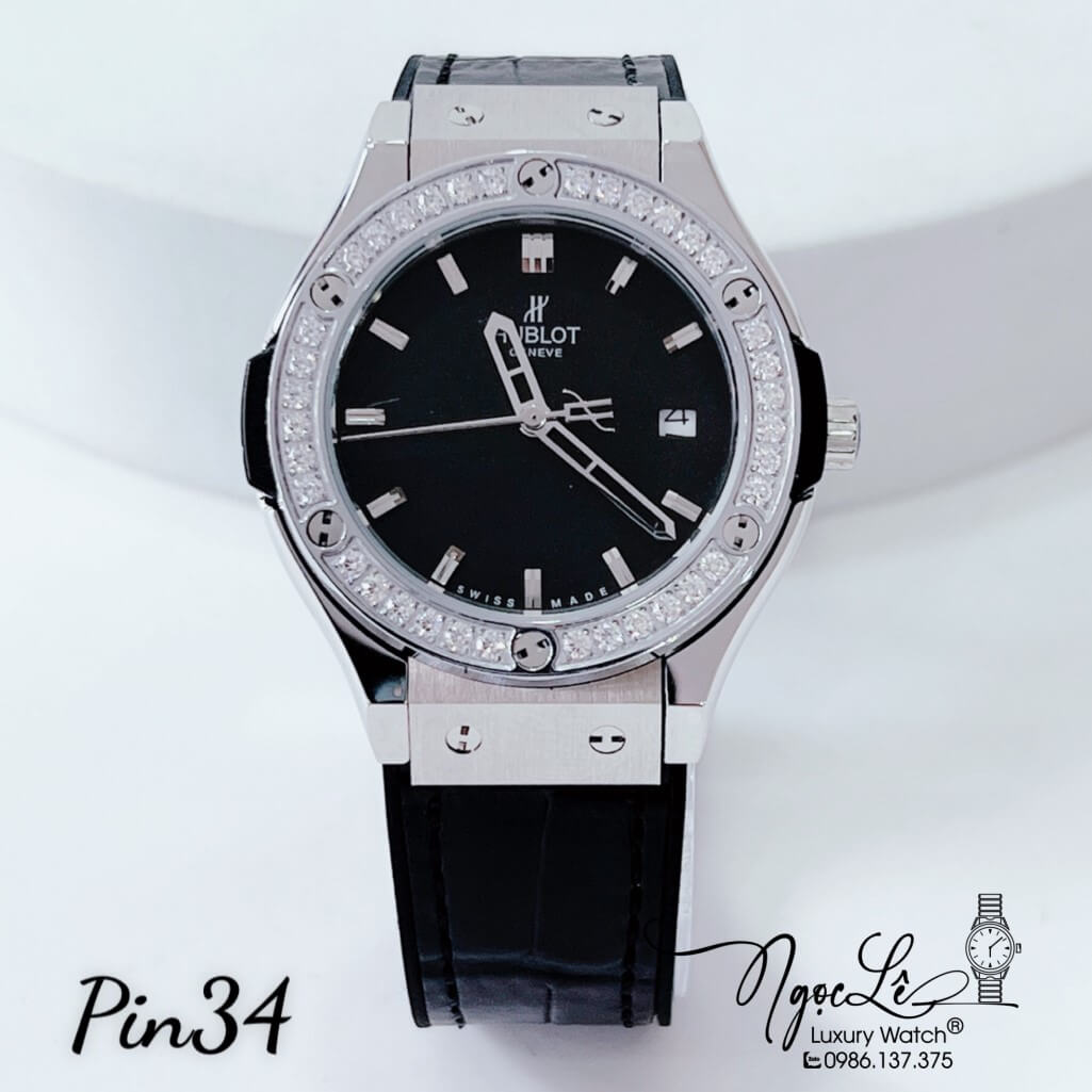 Đồng Hồ Nữ Hublot Classic Fusion Dây Da Silicon Màu Đen Đính Đá Tròn 34mm