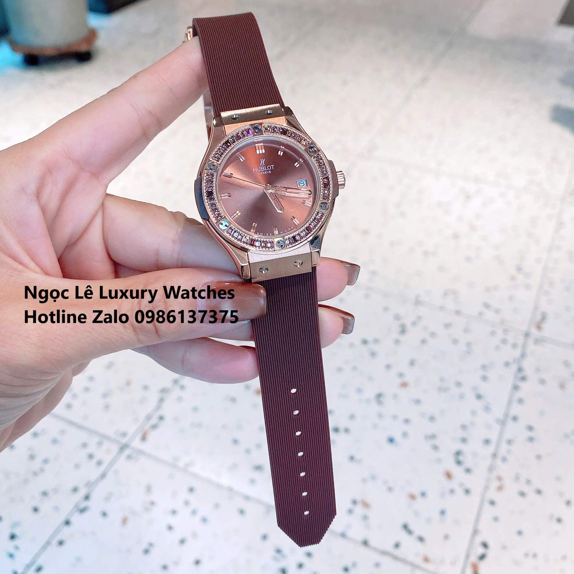 Đồng Hồ Nữ Hublot Classic Fusion Màu Nâu Viền Đá Nâu Rose Gold Size 34mm - Máy Quartz