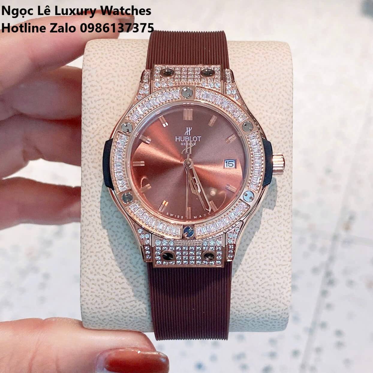 Đồng Hồ Nữ Hublot Classic Fusion Màu Nâu Viền Đá Rose Gold Size 34mm - Máy Quartz