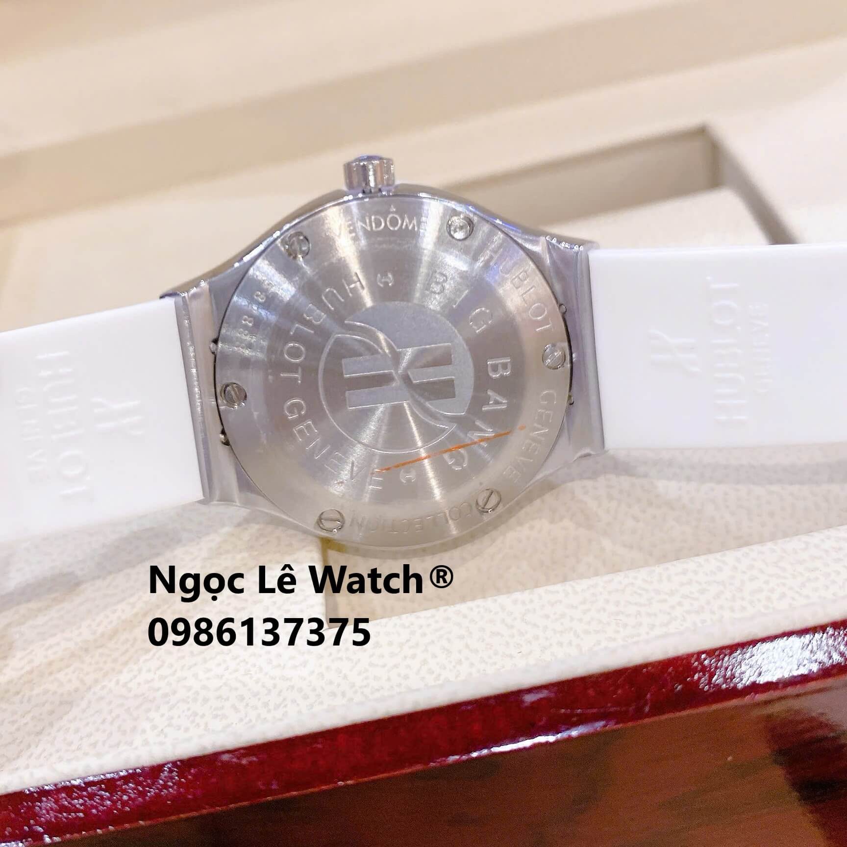 Đồng Hồ Nữ Hublot Classic Fusion Màu Trắng Đính Đá Silver Size 34mm - Máy Quartz