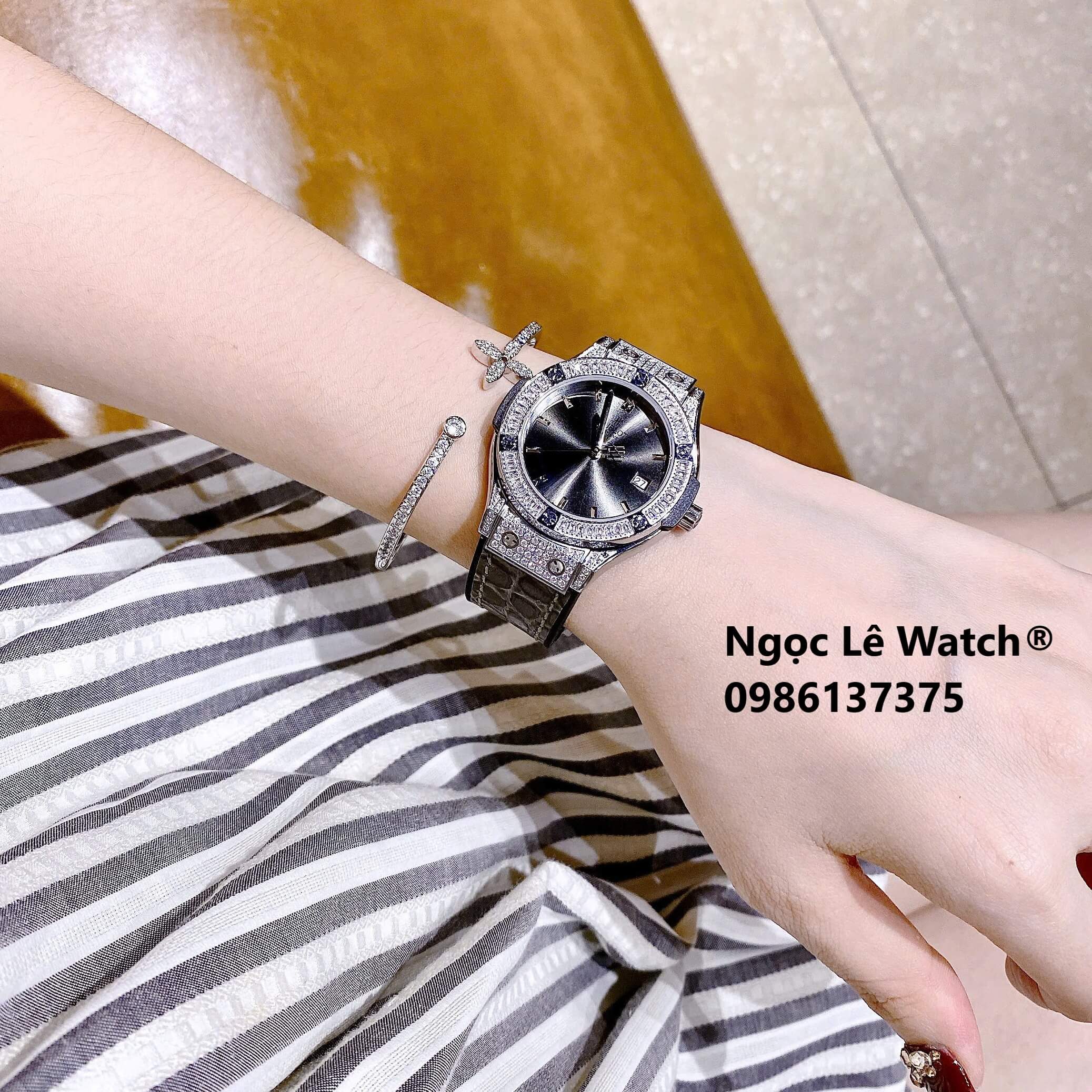 Đồng Hồ Nữ Hublot Classic Fusion Màu Xám Đen Đính Đá Silver Size 34mm - Máy Quartz