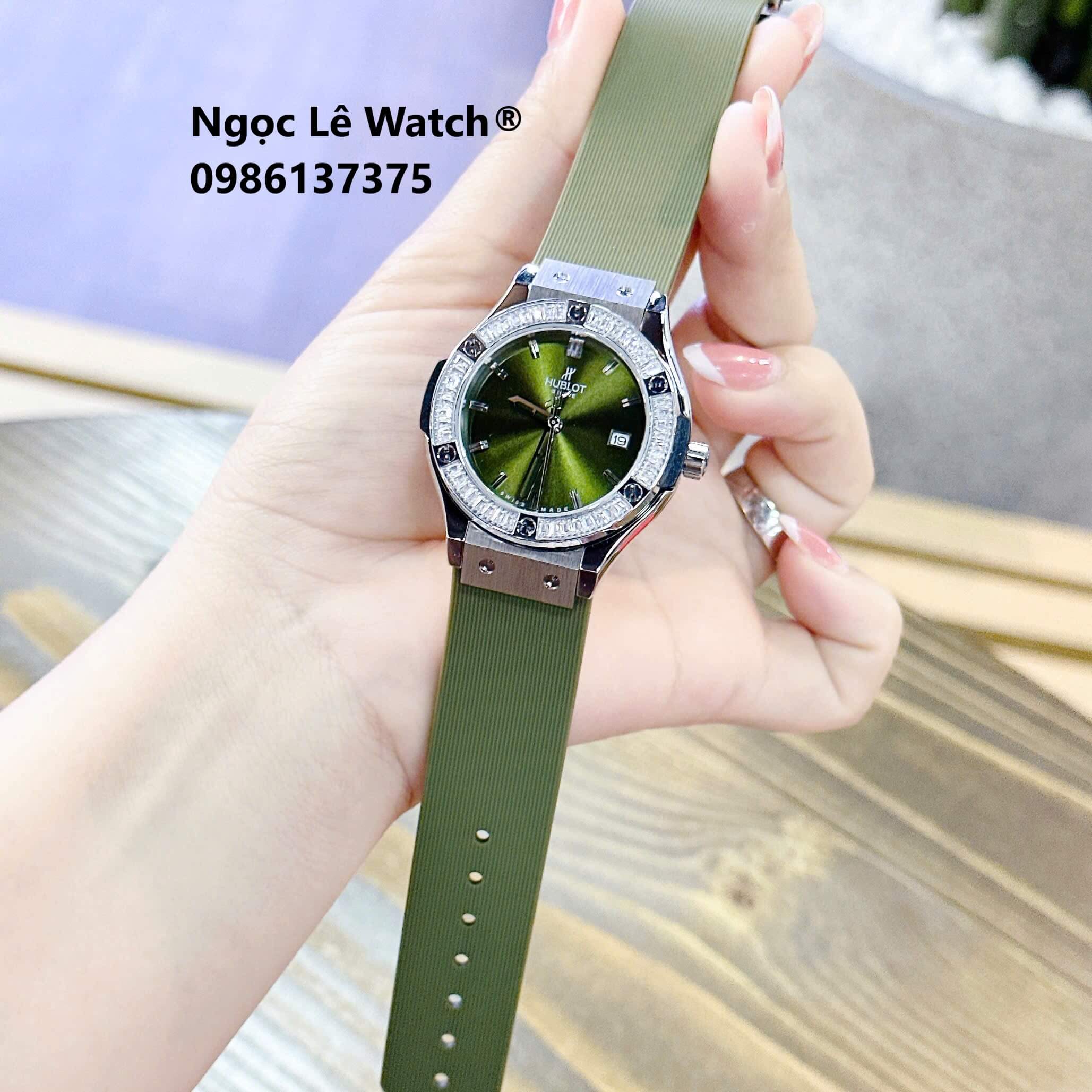 Đồng Hồ Nữ Hublot Classic Fusion Màu Xanh Rêu Đính Đá Silver Size 34mm - Máy Quartz