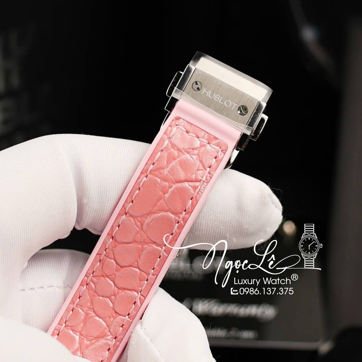 Đồng Hồ Nữ Hublot Classic Fusion Titanium Màu Hồng Mặt Xà Cừ Hồng Viền Đá CZ Dây Da Replica Size 31mm