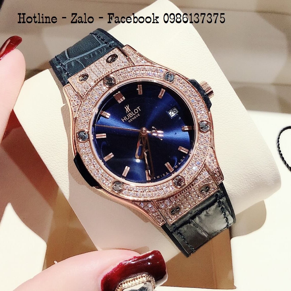 Đồng Hồ Nữ Hublot Đính Đá Dây Da Silicon 34mm - Silver Mặt Xanh