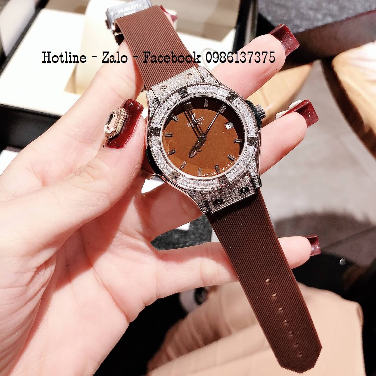 Đồng Hồ Nữ Hublot Classic Fusion Màu Nâu Đính Đá Silver Size 34mm - Máy Quartz