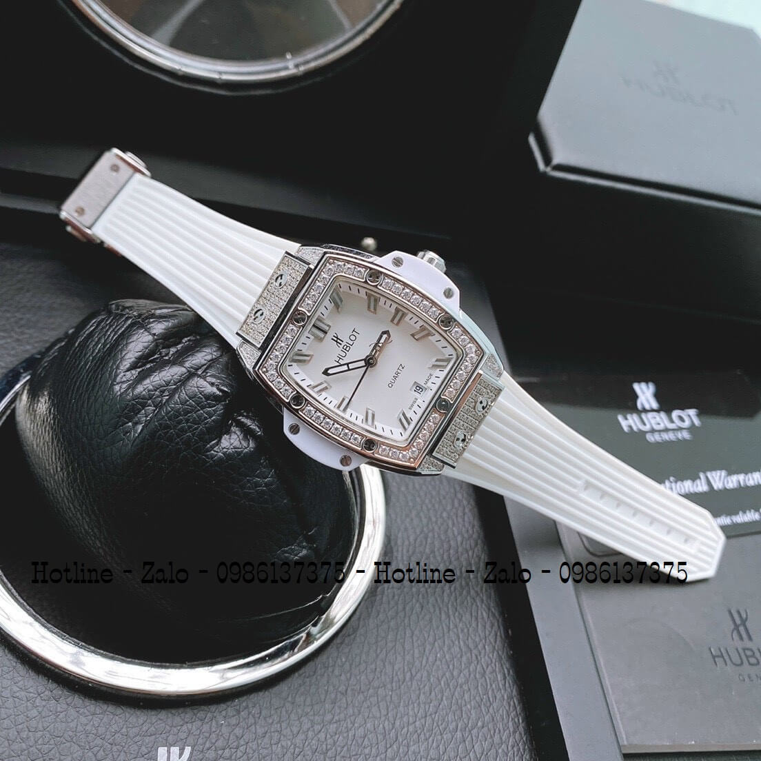 Đồng Hồ Nữ Hublot Spirit Of Big Bang Silicon Trắng Đính Đá Bạc 39mm