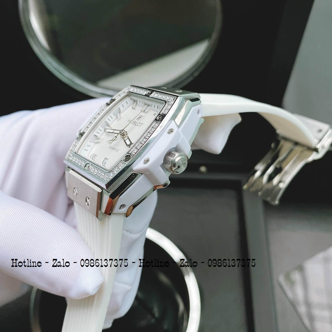 Đồng Hồ Nữ Hublot Spirit Big Bang Silicon Trắng Đá Silver 39mm