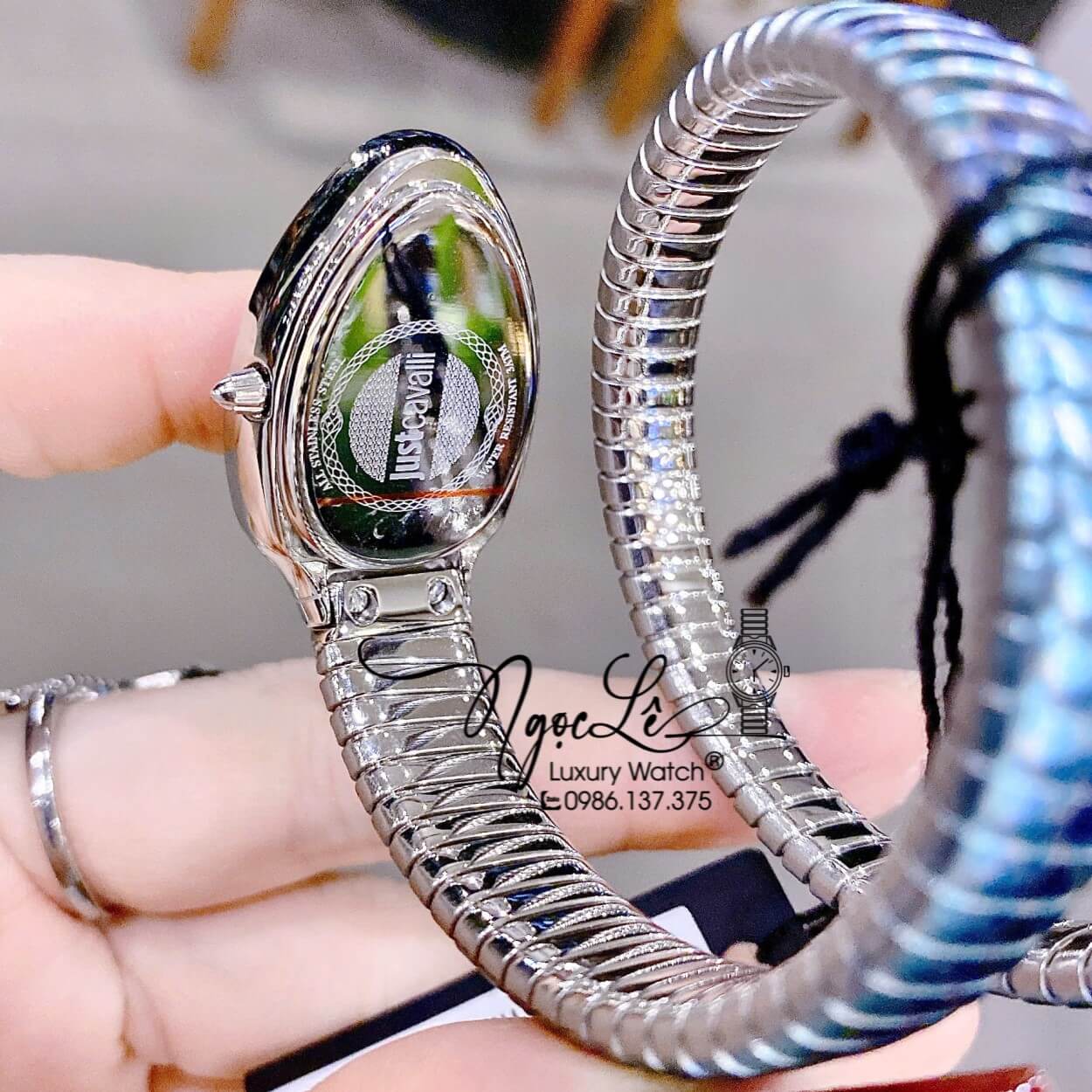 Đồng Hồ Nữ Just Cavalli Rắn Quấn Vòng Dây Kim Loại Màu Xanh Coban Size 23mm