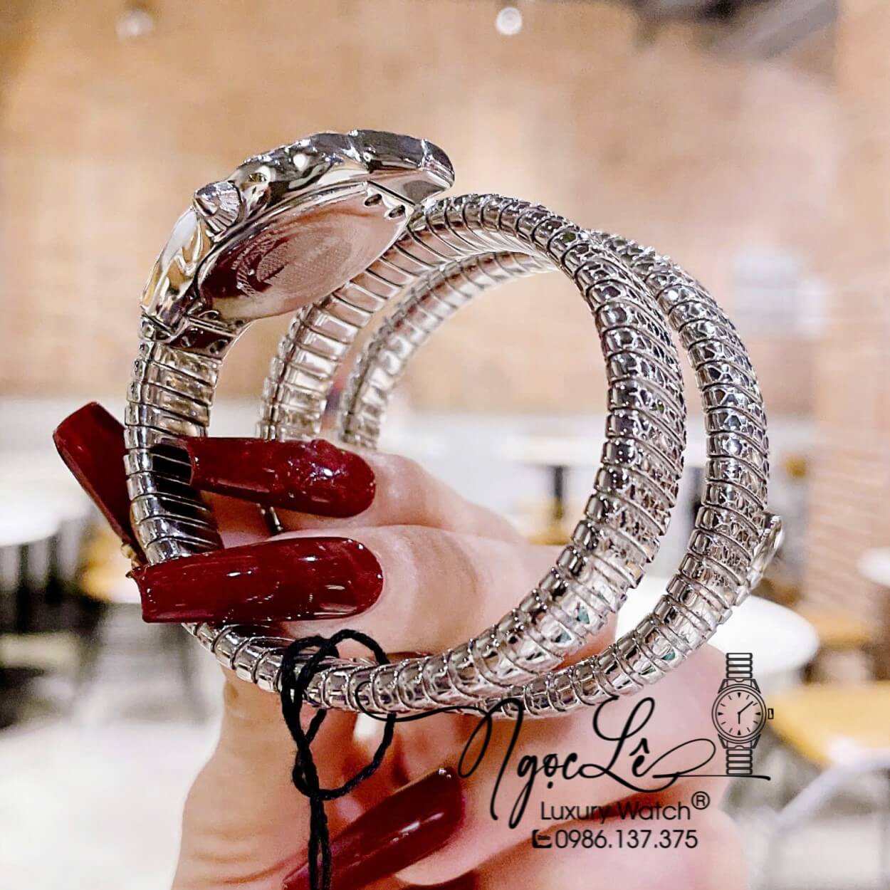 Đồng Hồ Nữ Just Cavalli Rắn Quấn Vòng Dây Kim Loại Silver Size 23mm
